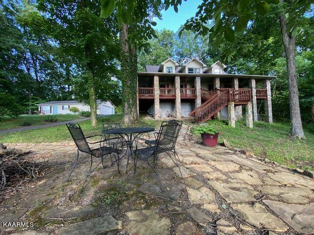 Dandridge, TN 37725,720 Derrick Rd