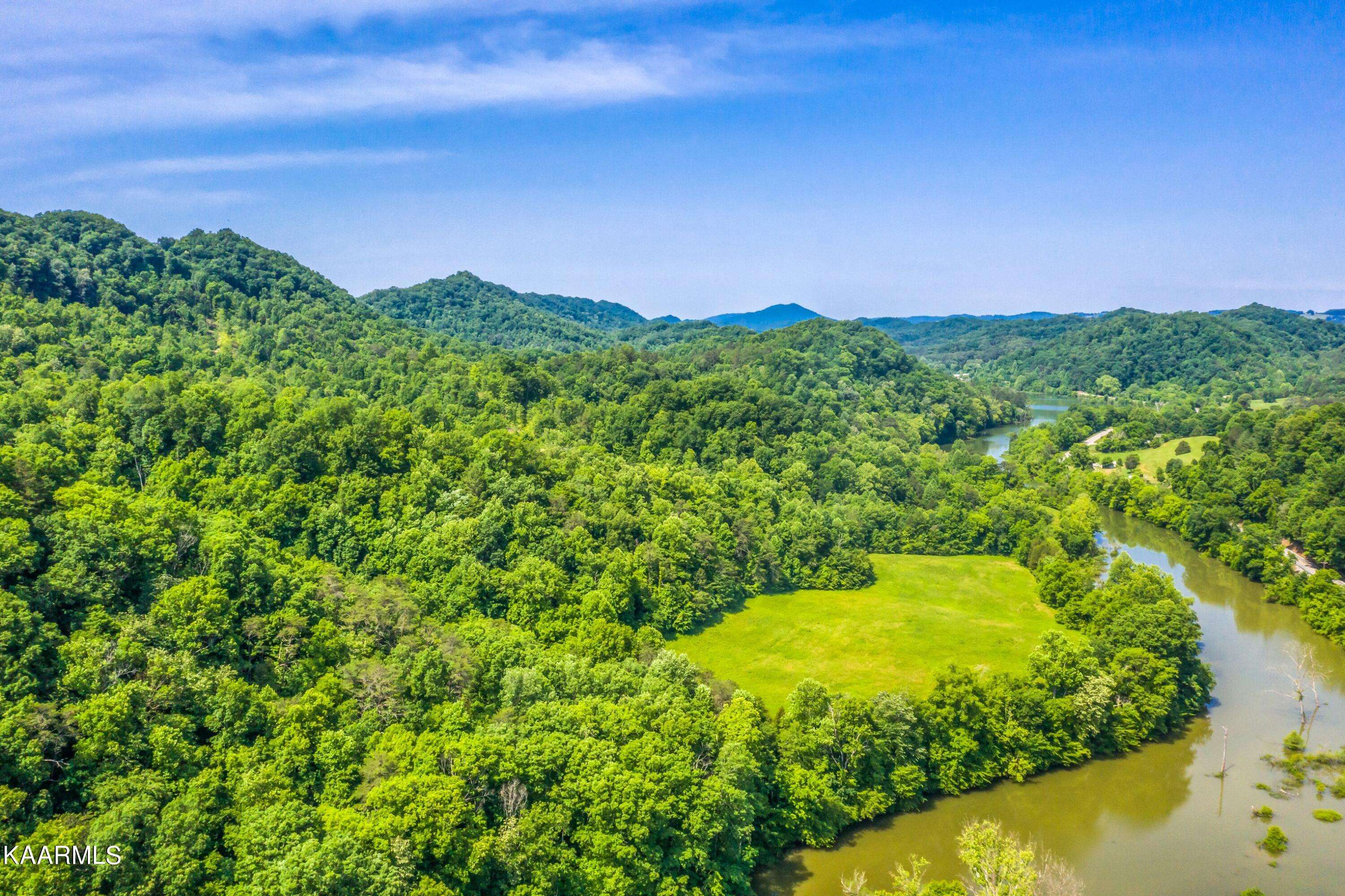 Tazewell, TN 37879,114 Acres State Hwy 33