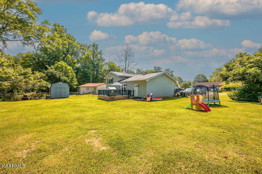 Oliver Springs, TN 37840,300 Edmond DR