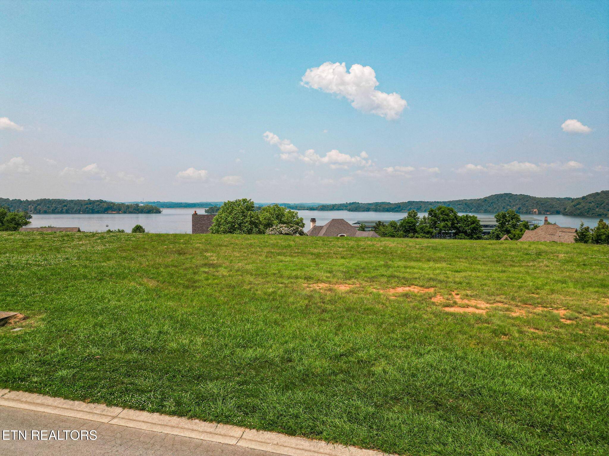 Lenoir City, TN 37772,379 Cypress Pointe DR