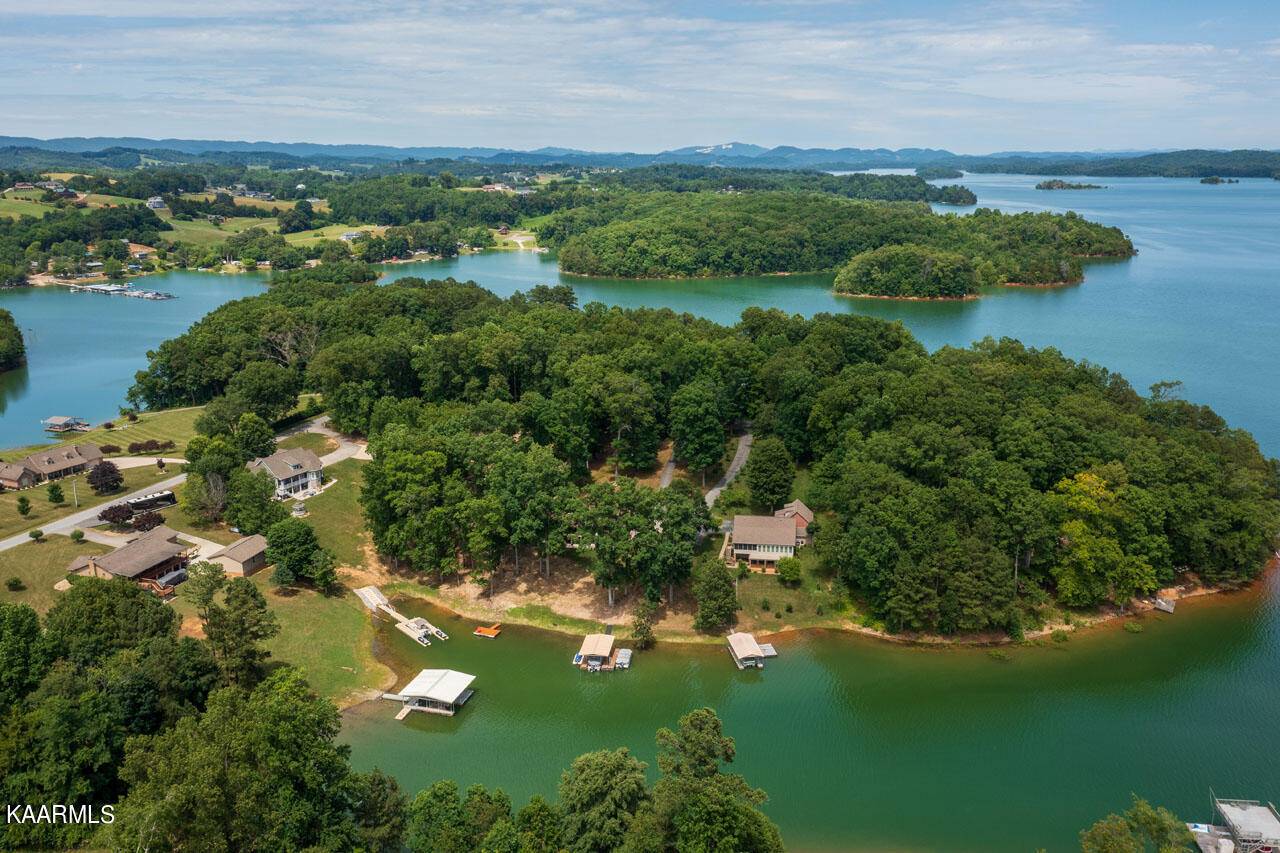 Rutledge, TN 37861,312 Seven Oaks DR