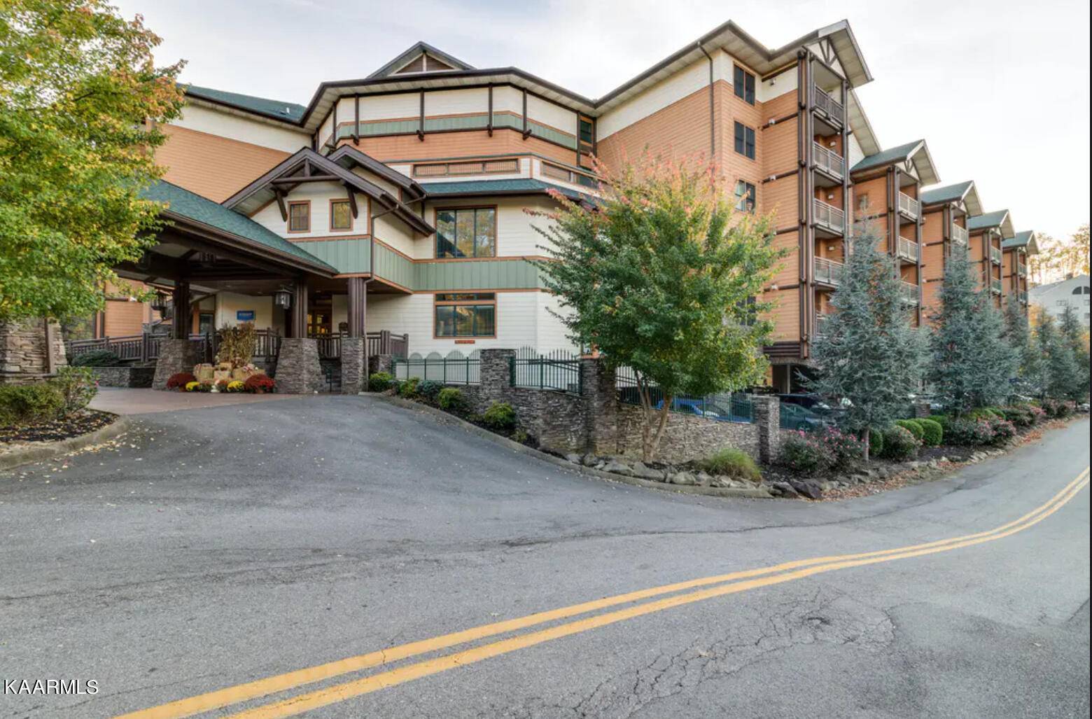 Gatlinburg, TN 37738,215 Woliss Lane Unit 101