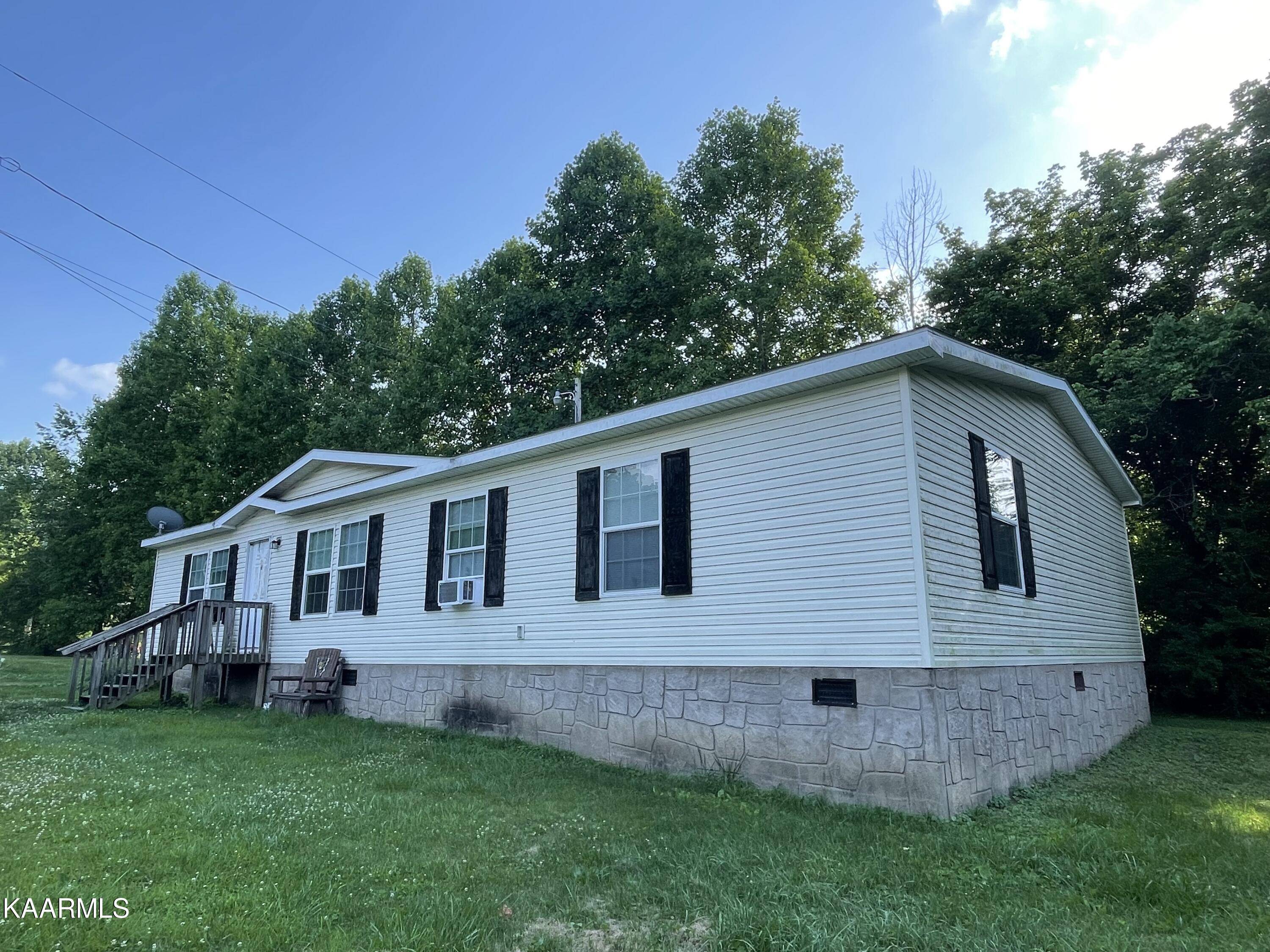 Sunbright, TN 37872,115 Scottie LN