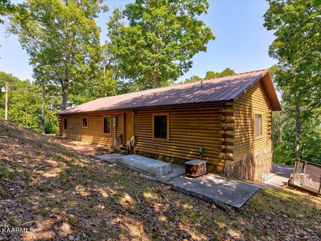 Mooresburg, TN 37811,321 Mountain View DR