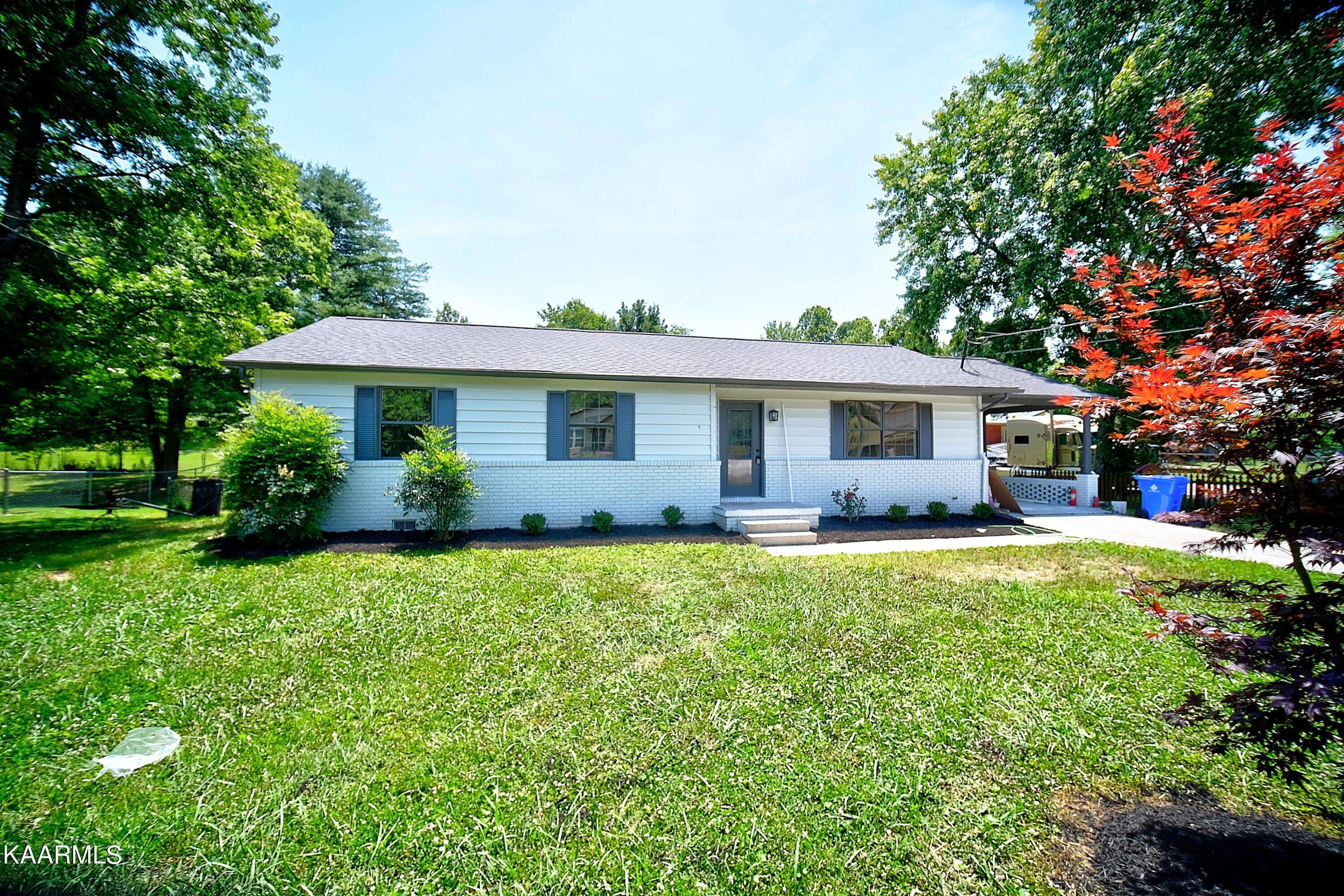 Clinton, TN 37716,1000 Melton Hill CIR