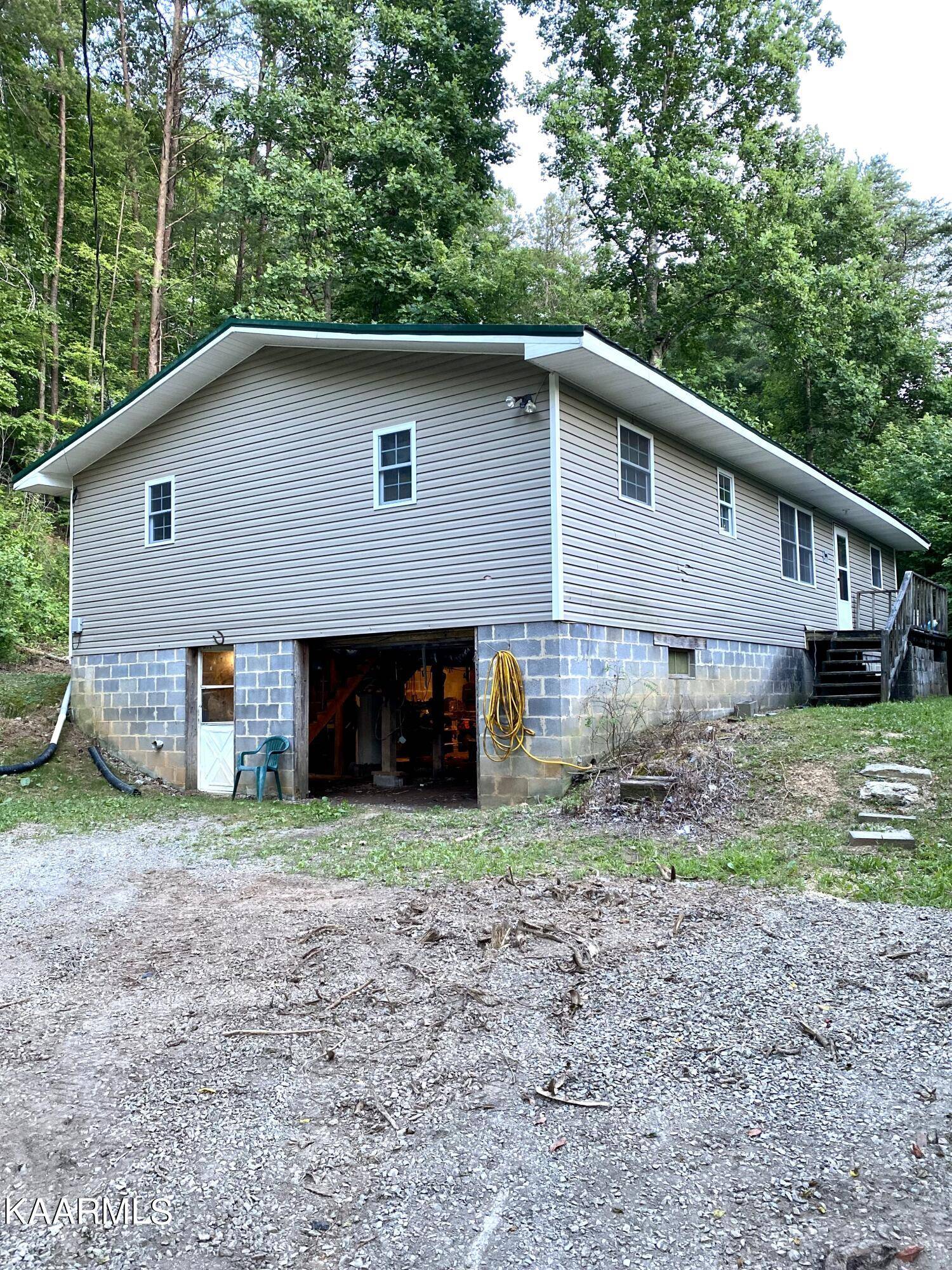 Tellico Plains, TN 37385,9807 New Highway 68