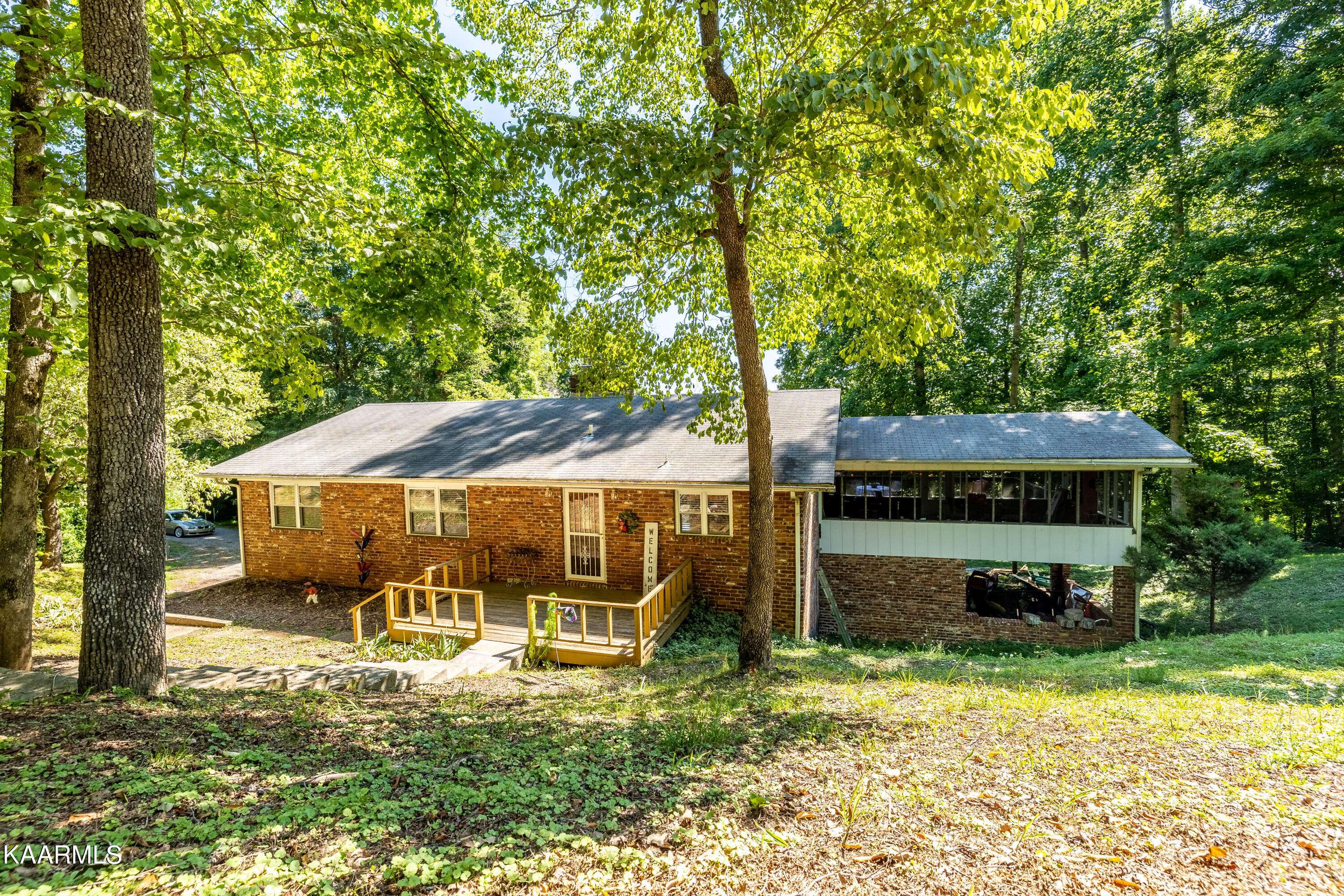 Andersonville, TN 37705,102 Engle DR