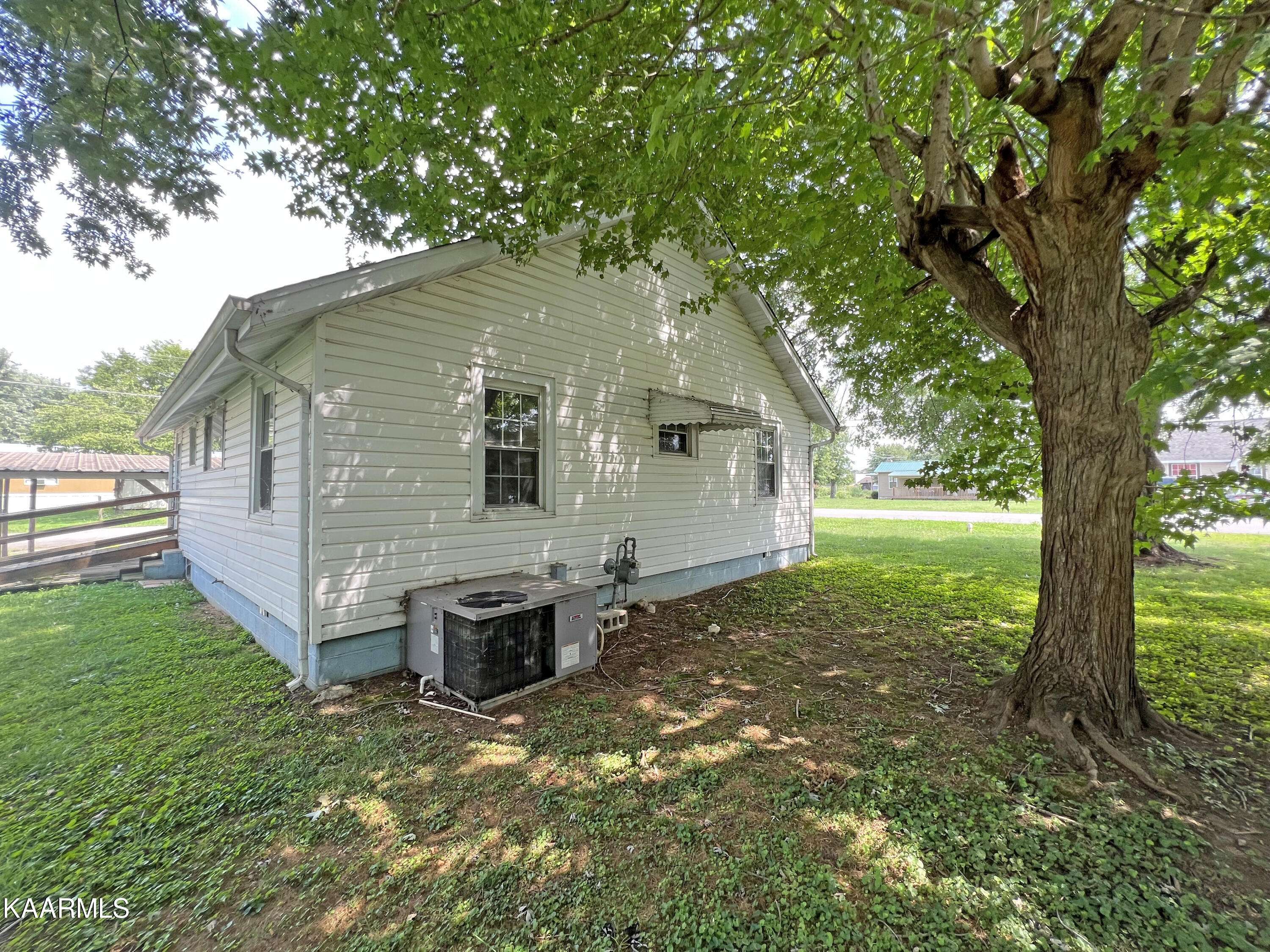 Sevierville, TN 37862,204 Nichols St