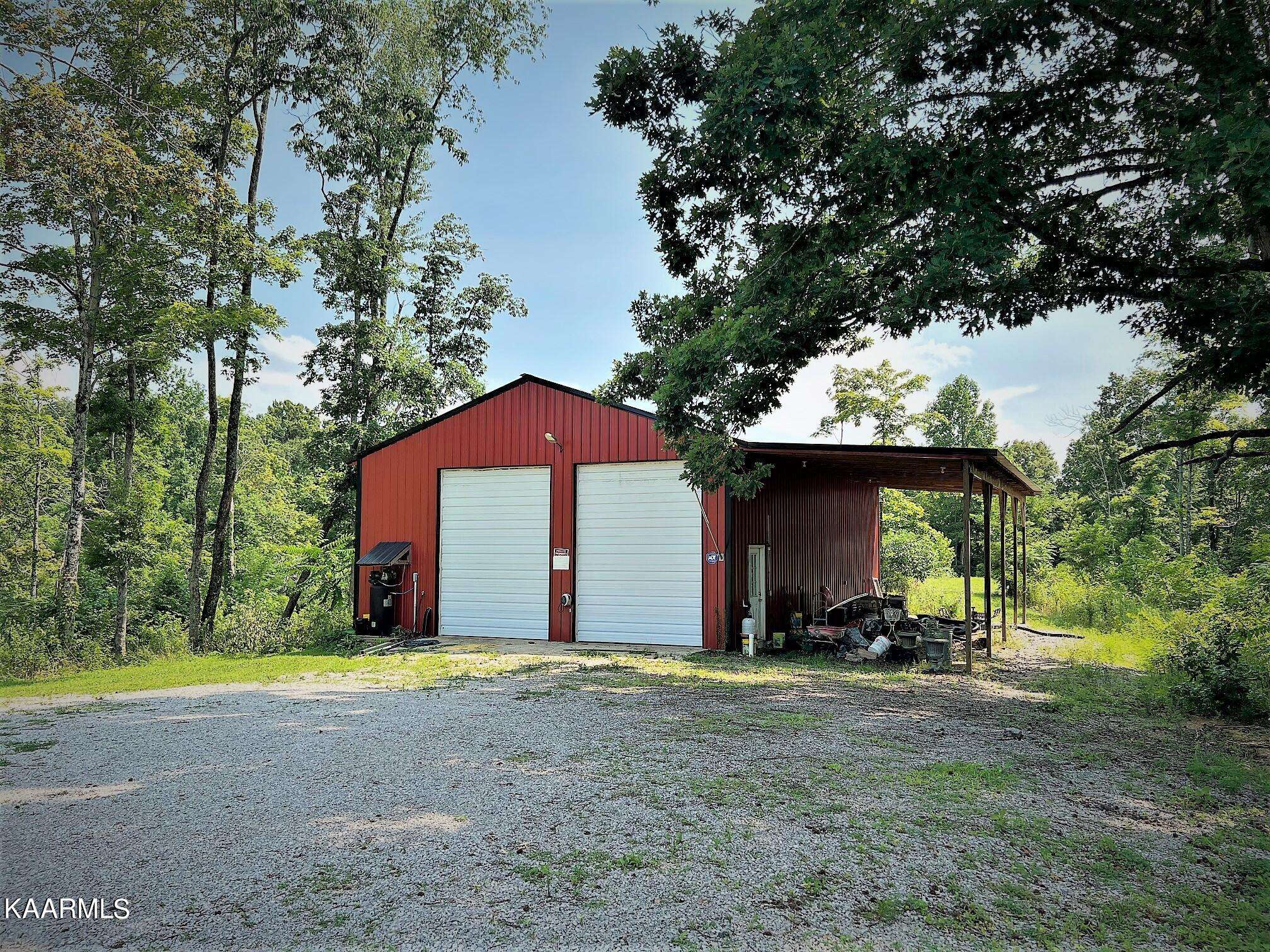 Hilham, TN 38568,1161 Swann Ridge Rd