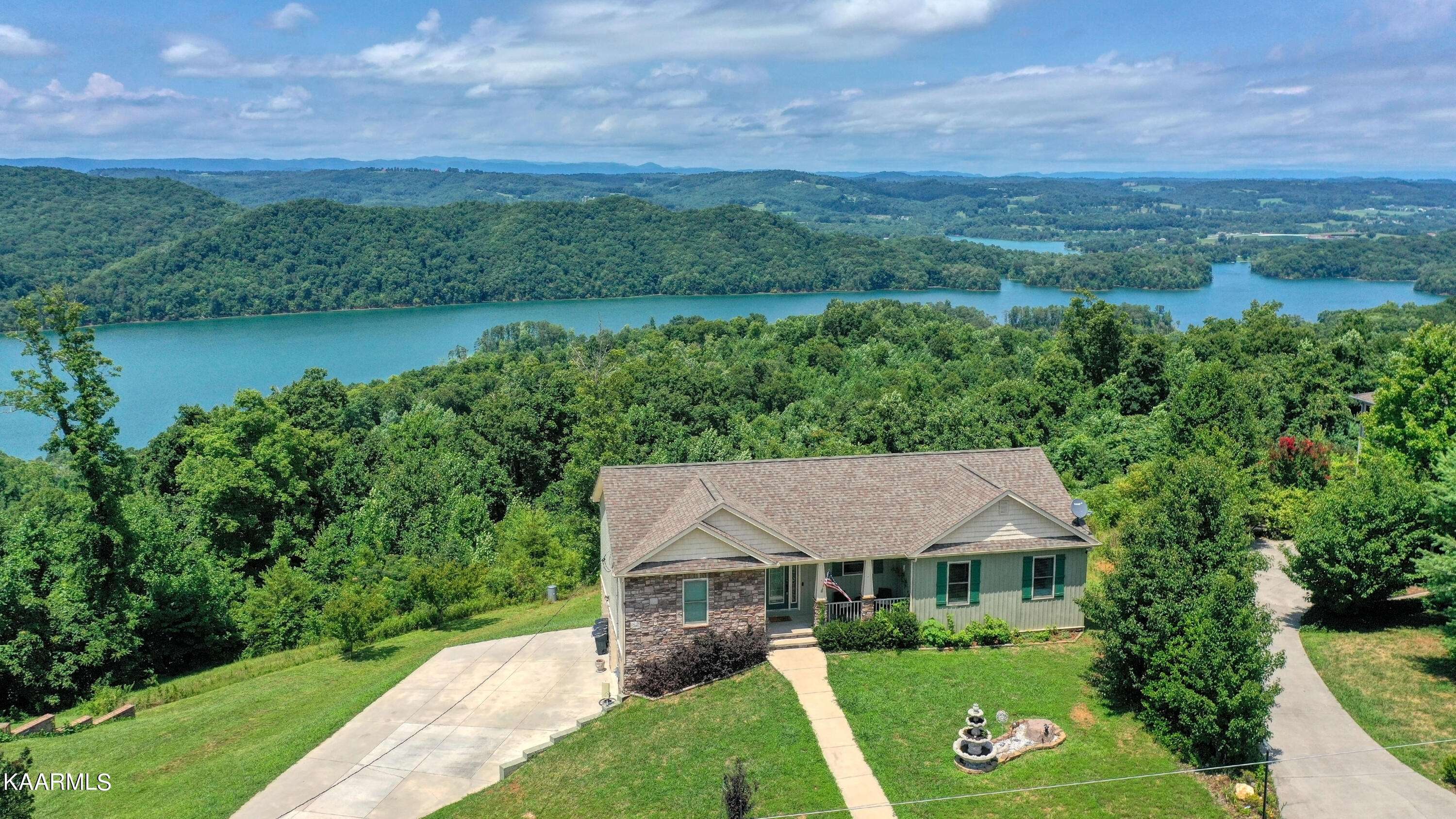 Maynardville, TN 37807,354 Panoramic DR