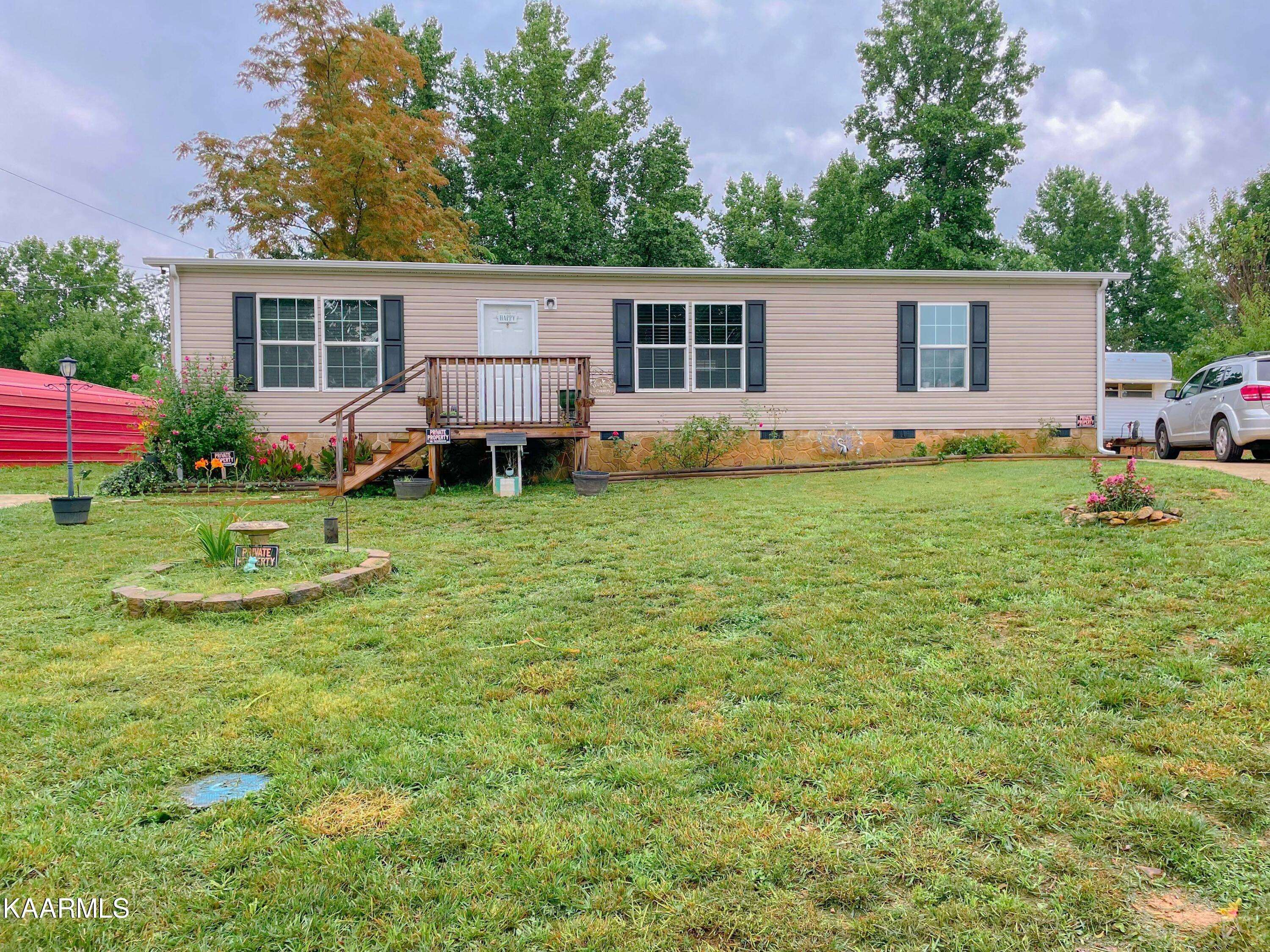 New Tazewell, TN 37825,464 Serrento LN