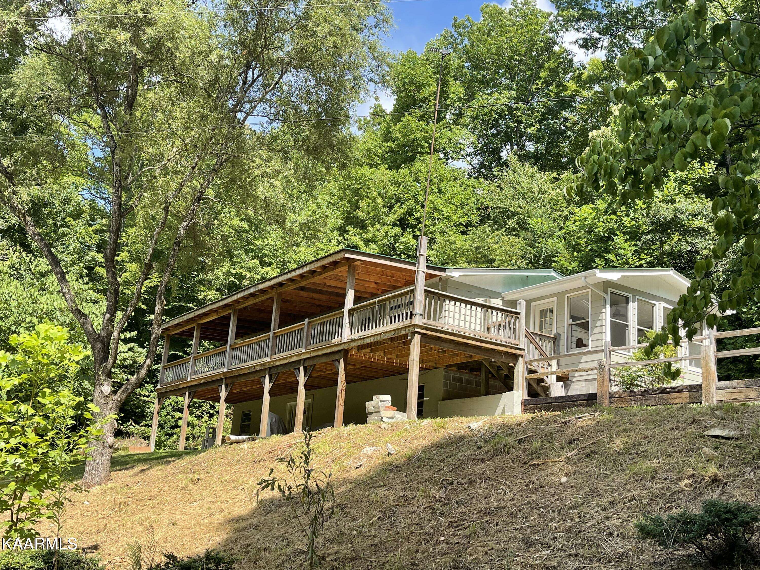 Tellico Plains, TN 37385,308 Smithfield Rd