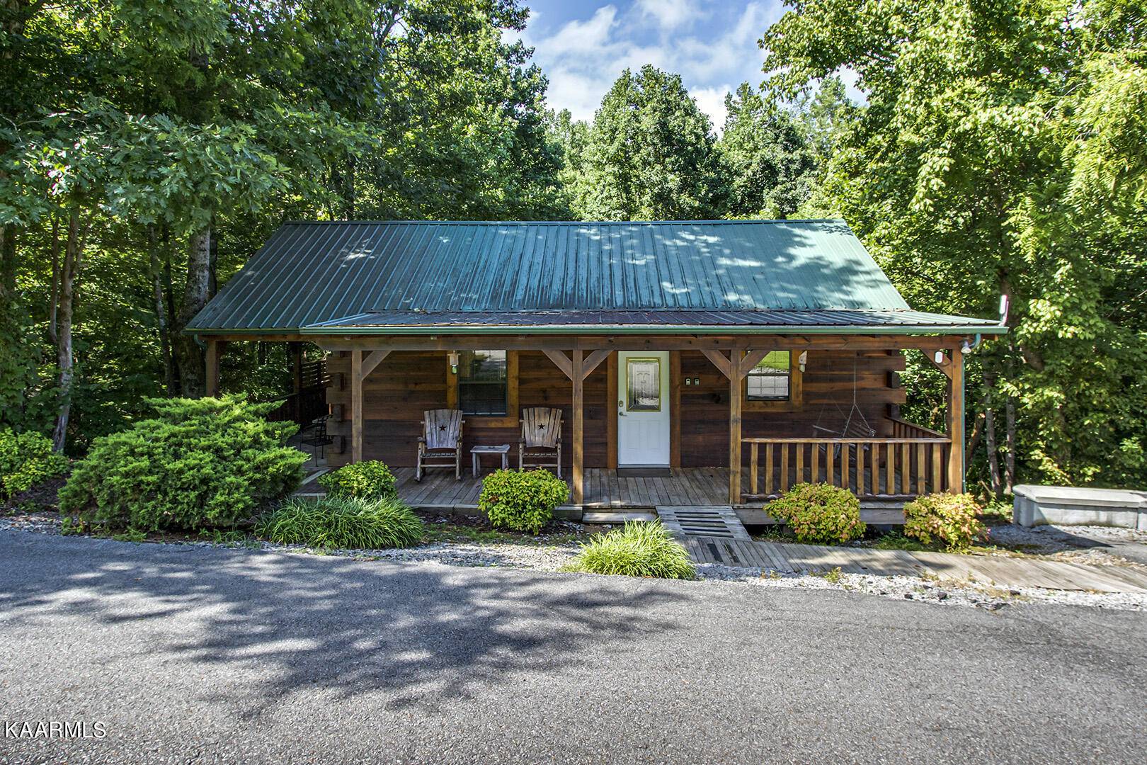 Tellico Plains, TN 37385,106 Highlands