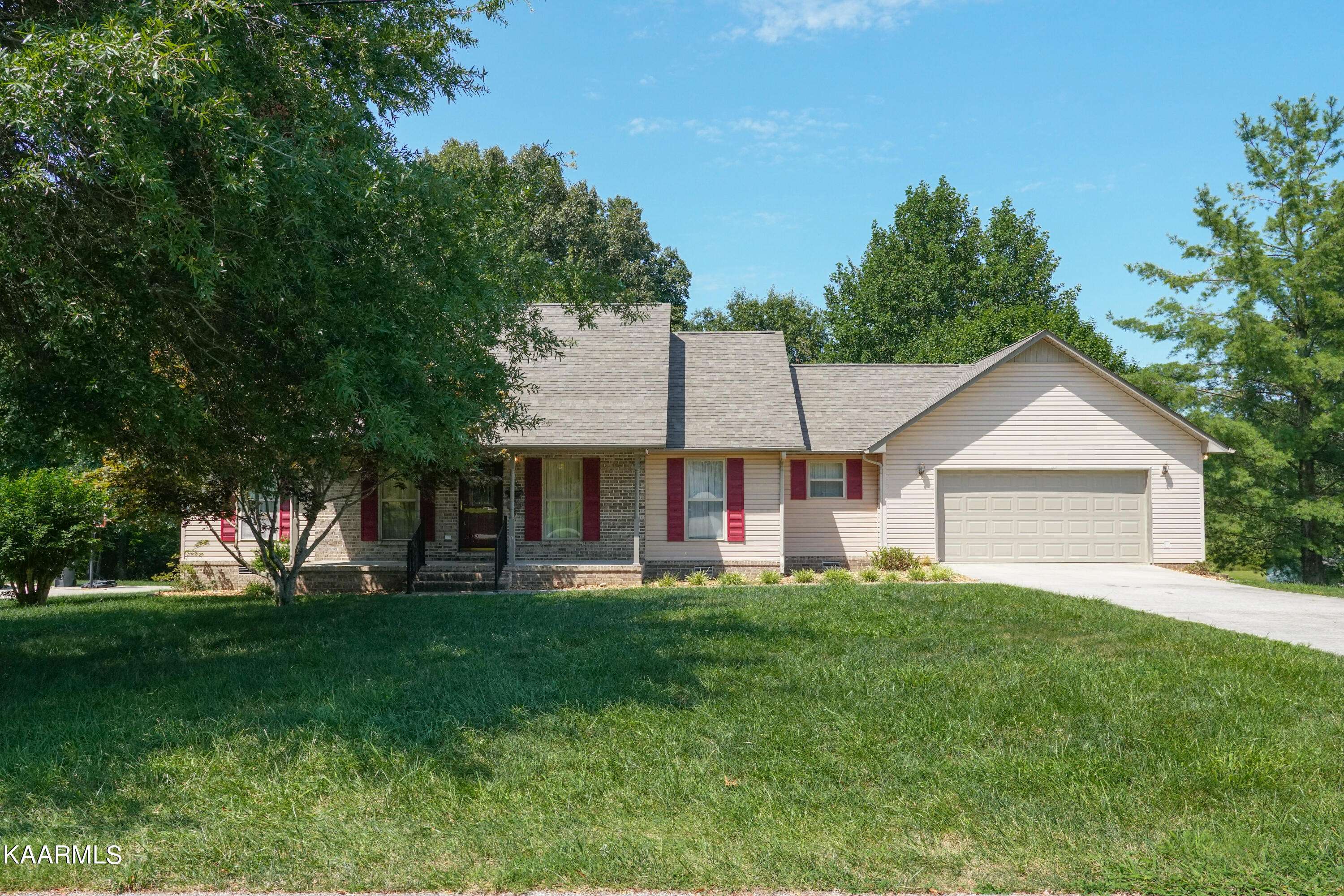 Baxter, TN 38544,5531 Willow Oak DR