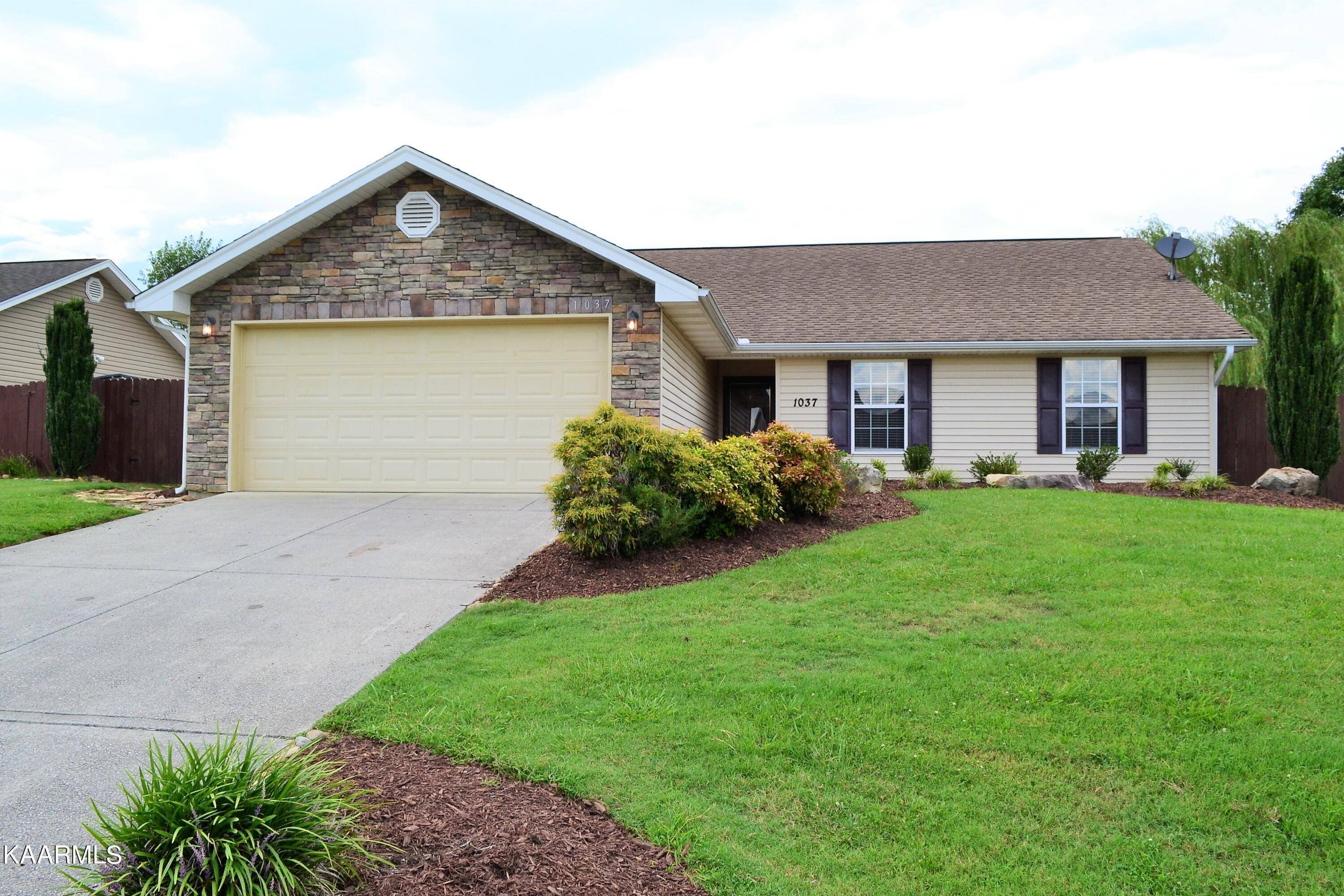 Sevierville, TN 37876,1037 Stones Throw LN