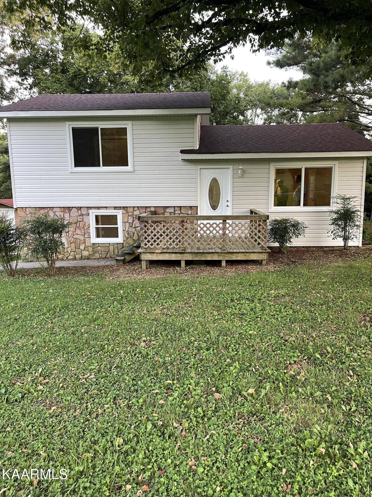 Etowah, TN 37331,609 Lawrence St