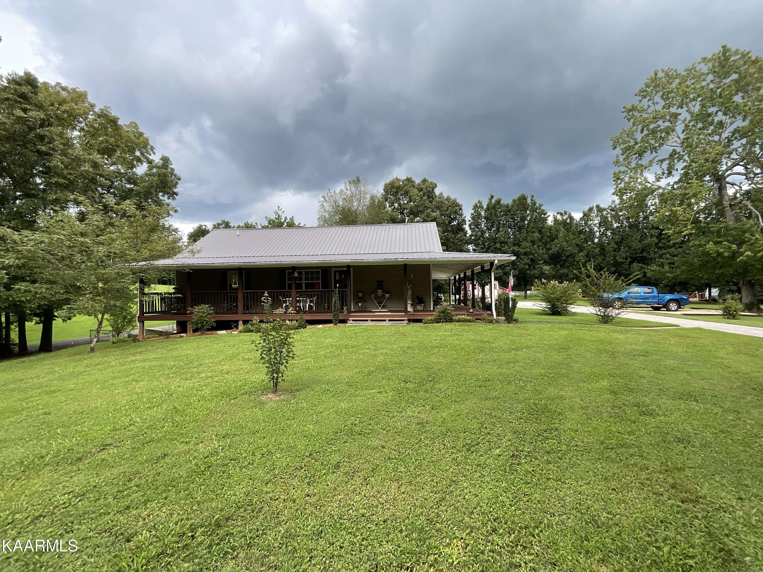 Tellico Plains, TN 37385,150 Poplar St