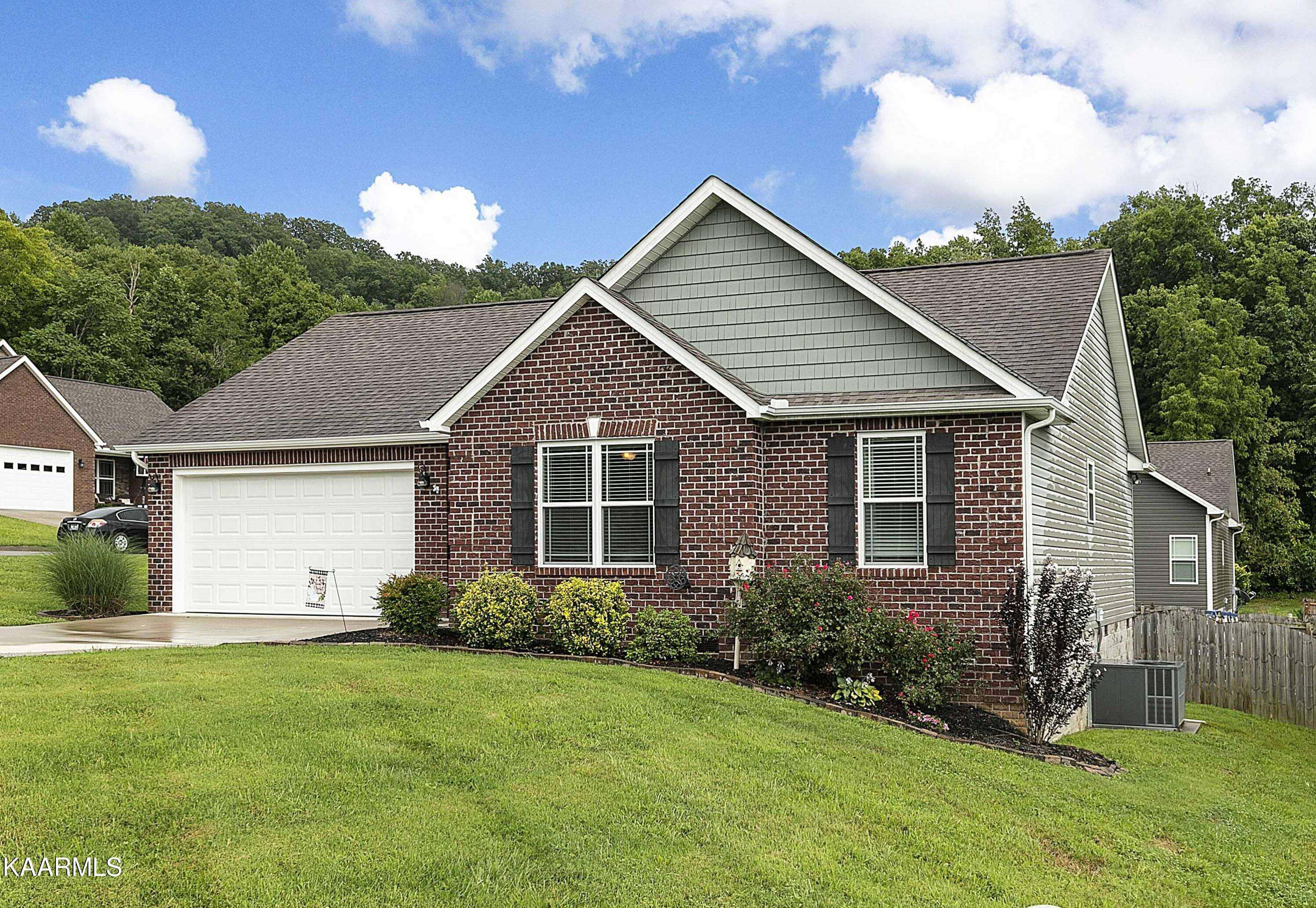 Clinton, TN 37716,154 Cornerstone CIR