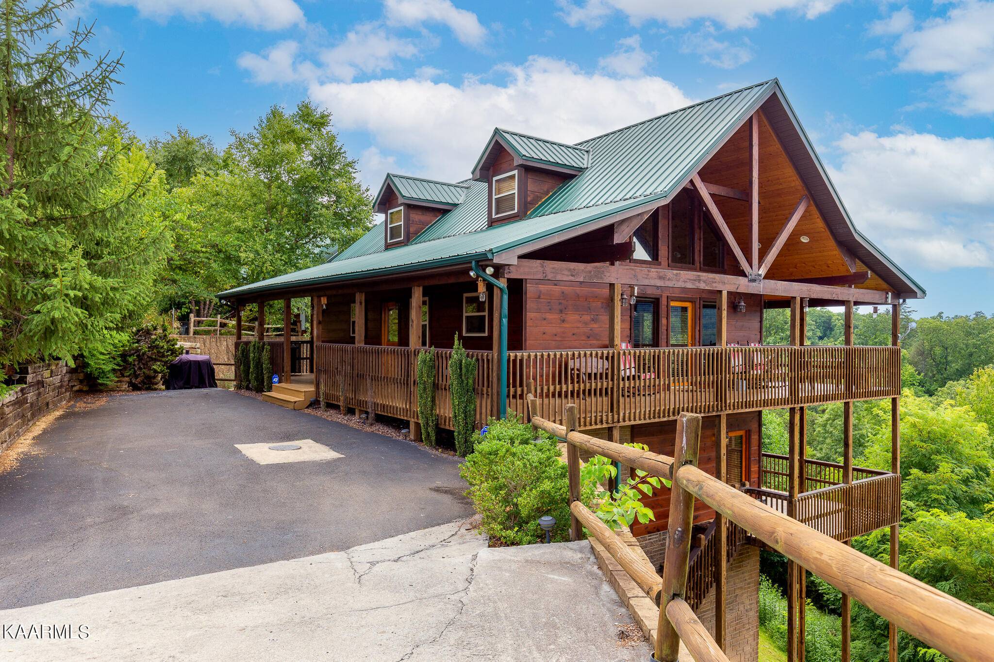 Sevierville, TN 37862,3248 Grouse Ridge LN