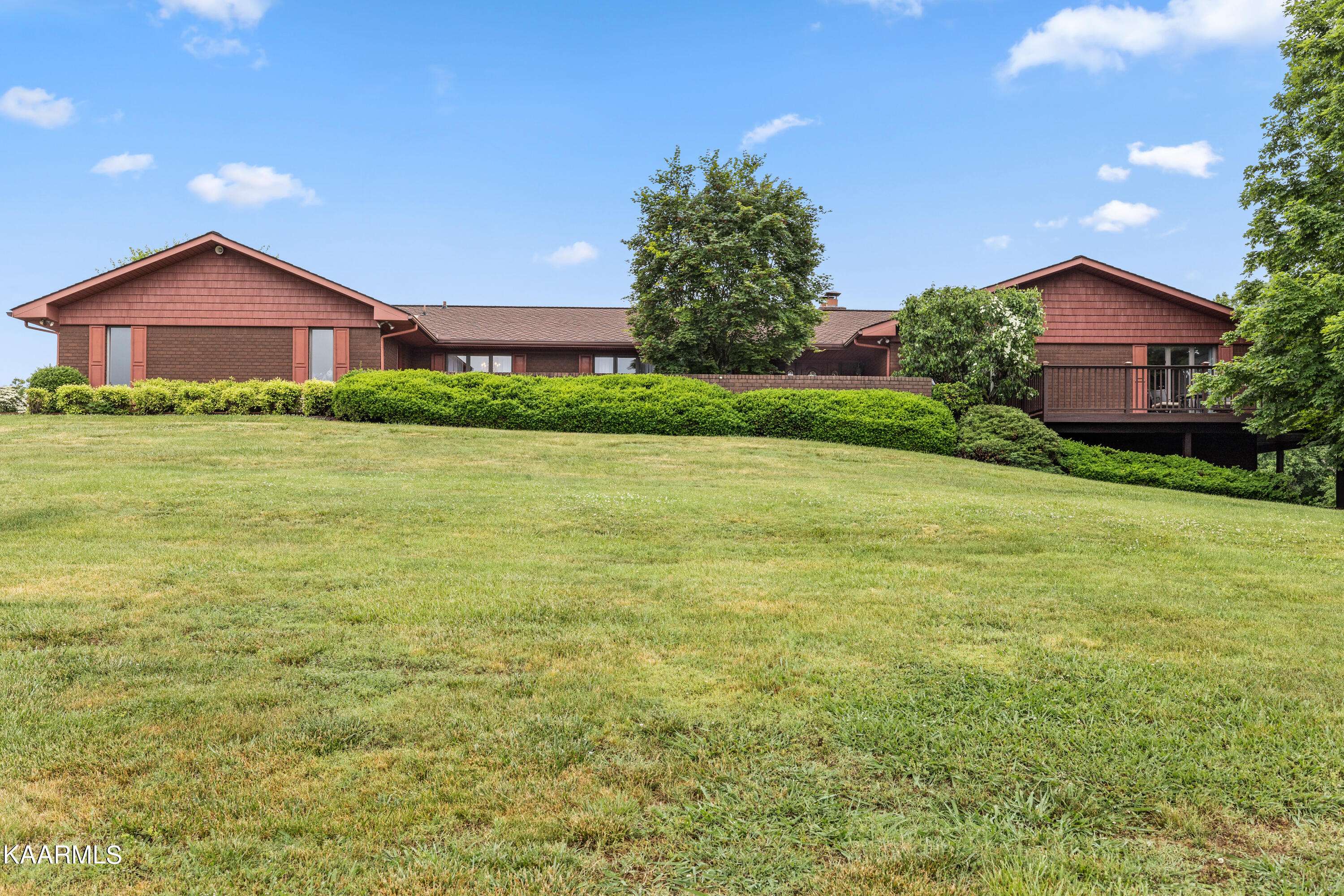 New Tazewell, TN 37825,216 Burke Rd