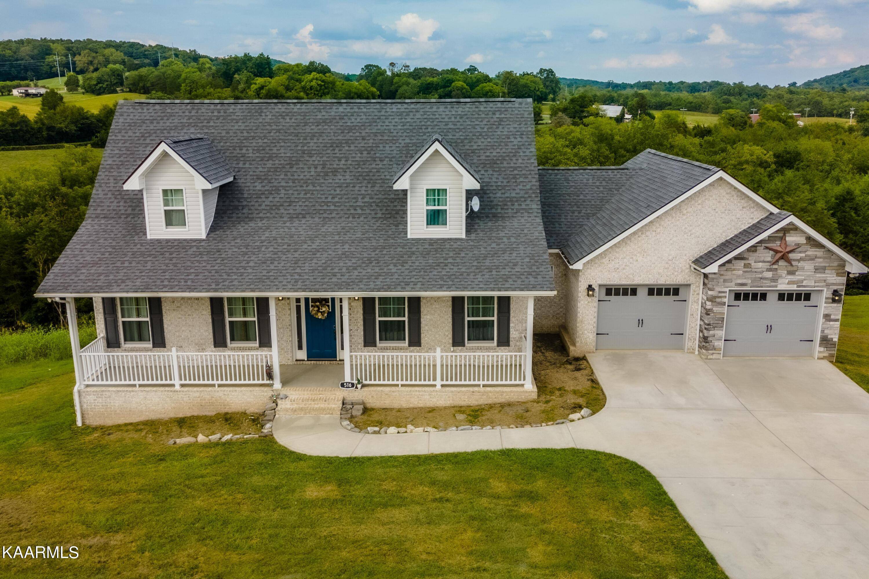 Dandridge, TN 37725,516 Mountain Vista Tr