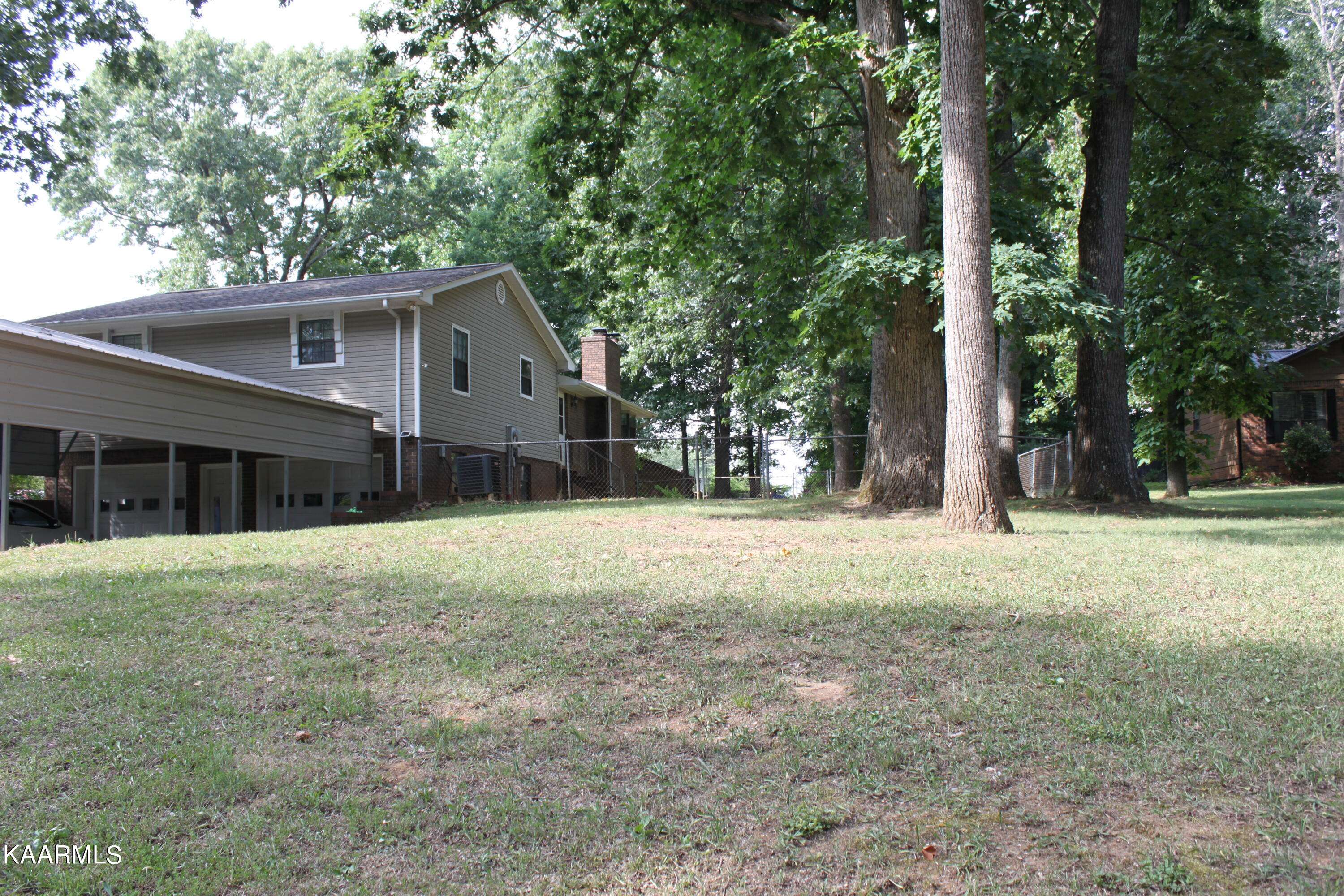 Morristown, TN 37814,5771 Pine Barren DR