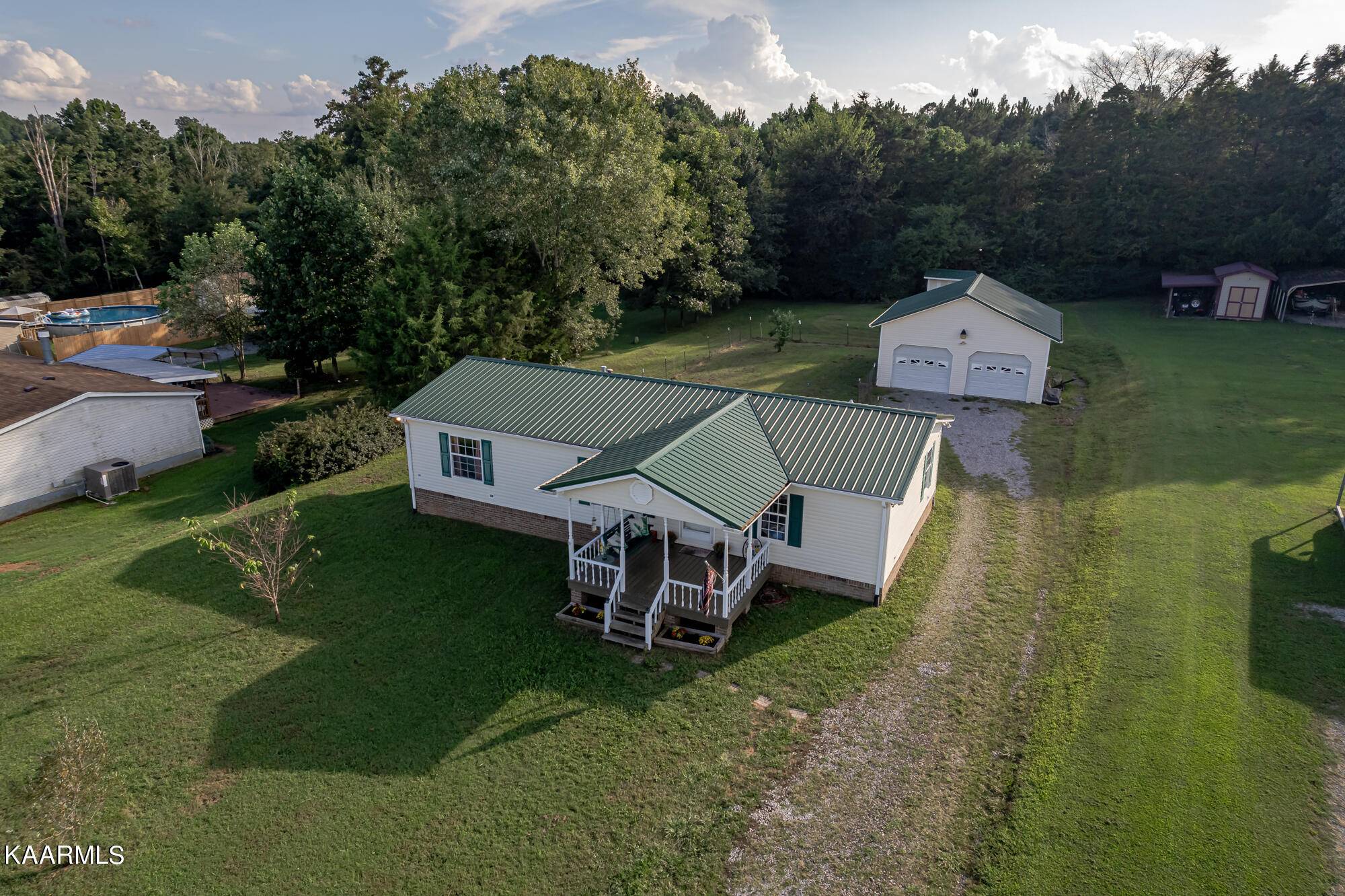 Madisonville, TN 37354,136 Village LN