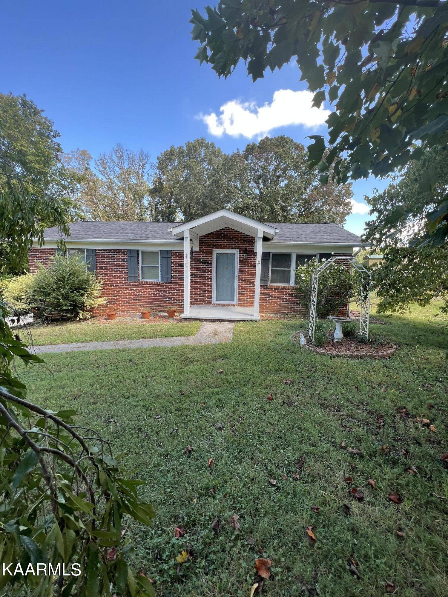 Strawberry Plains, TN 37871,2729 Lisa CIR