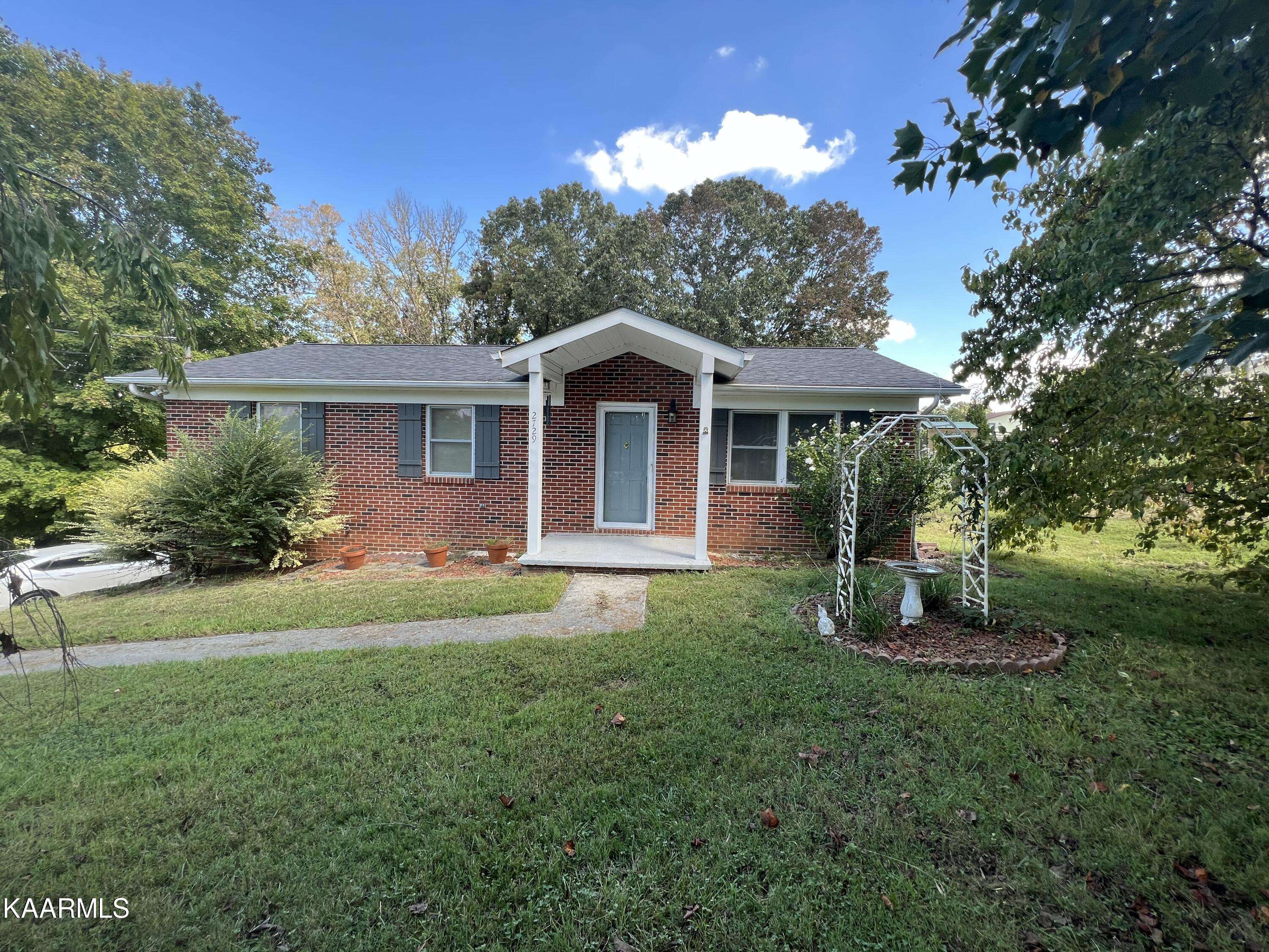 Strawberry Plains, TN 37871,2729 Lisa CIR