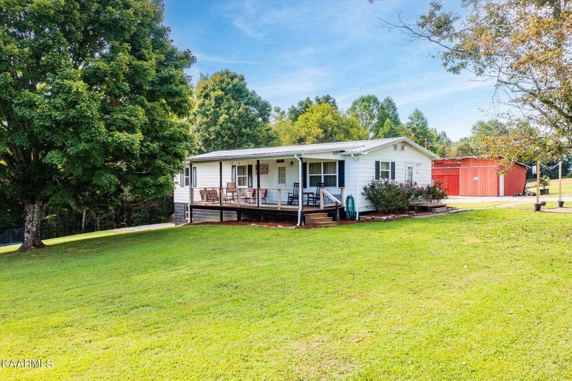 Niota, TN 37826,226 County Road 284