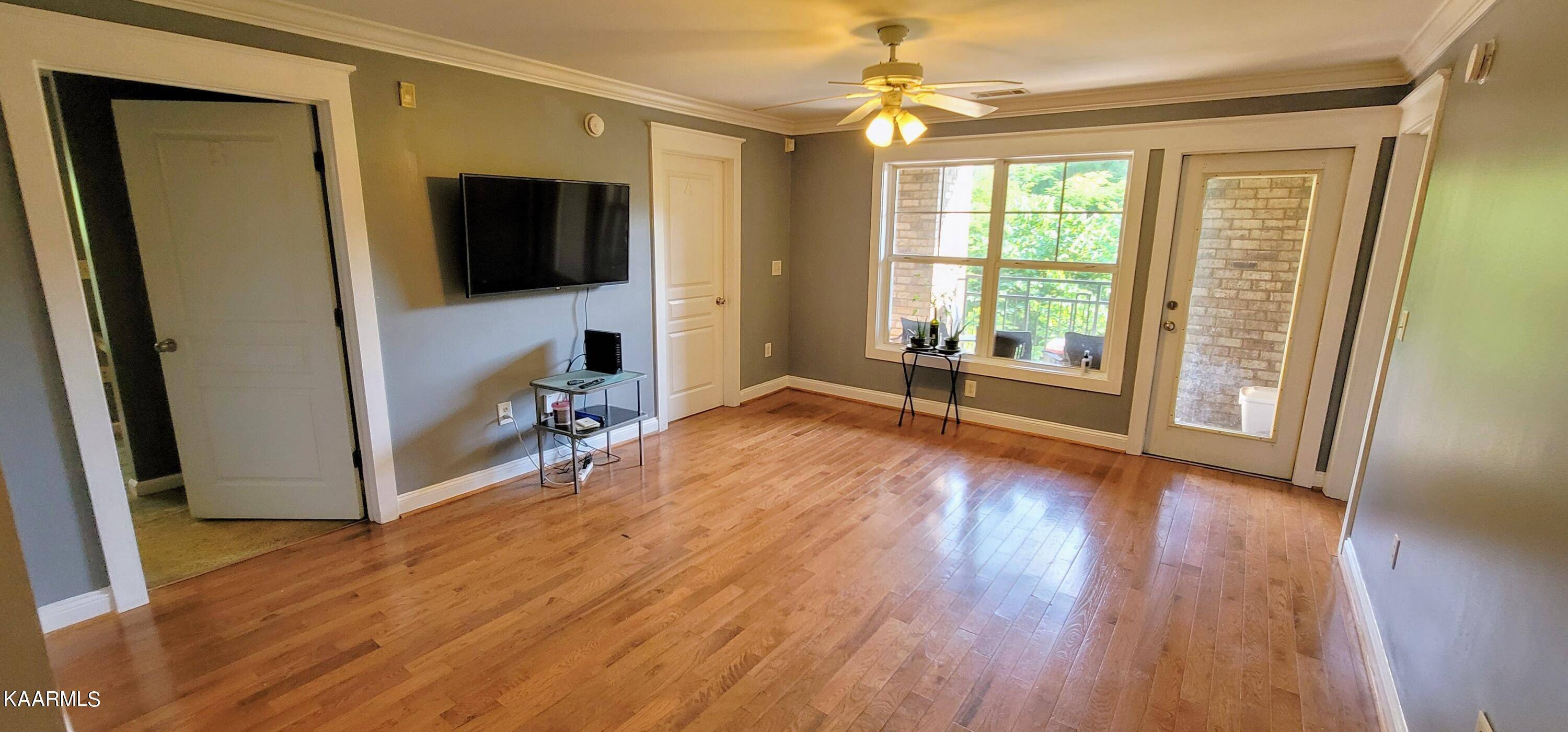 Knoxville, TN 37920,3934 Cherokee Woods WAY #APT 304