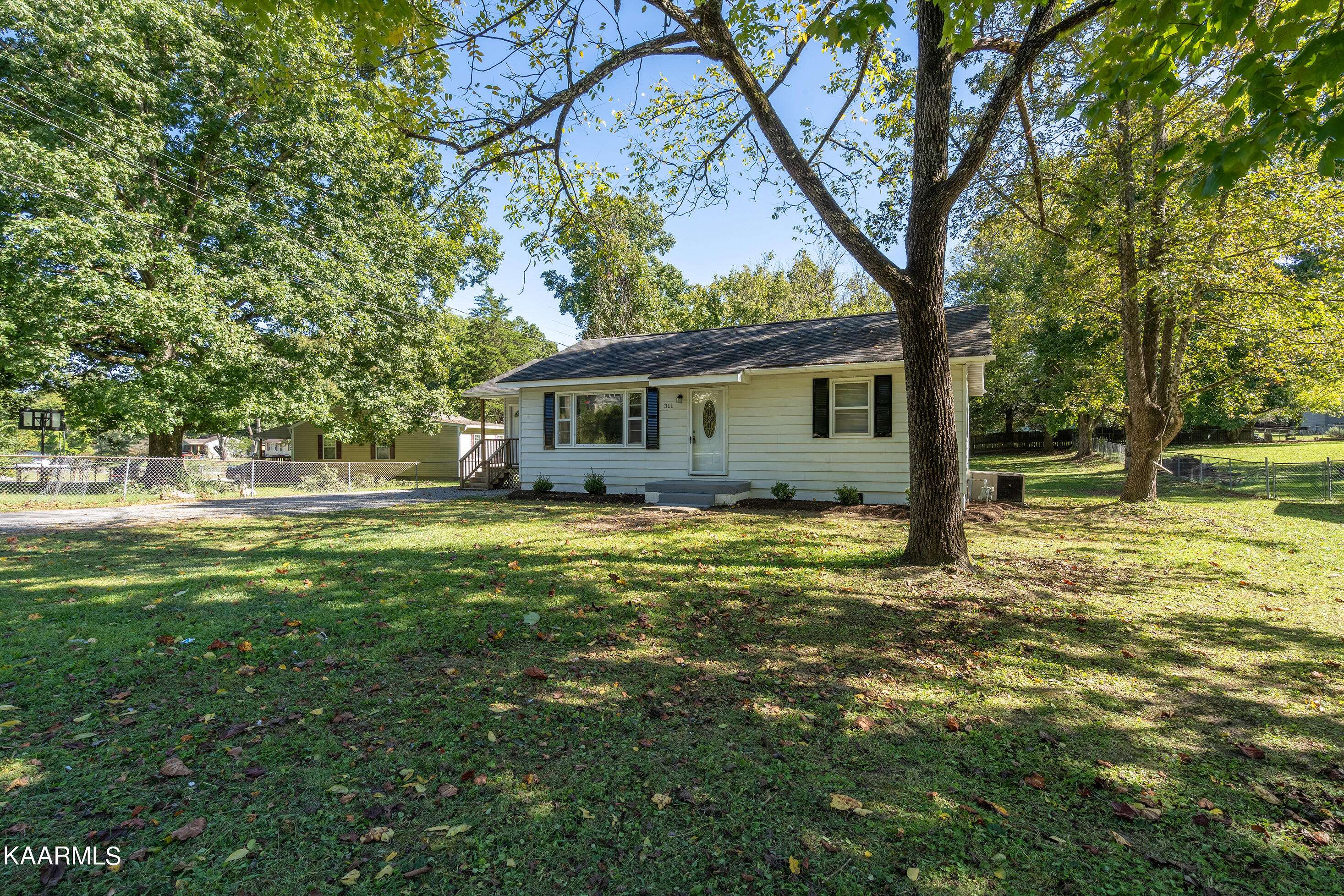 Oliver Springs, TN 37840,311 Ridgeview DR