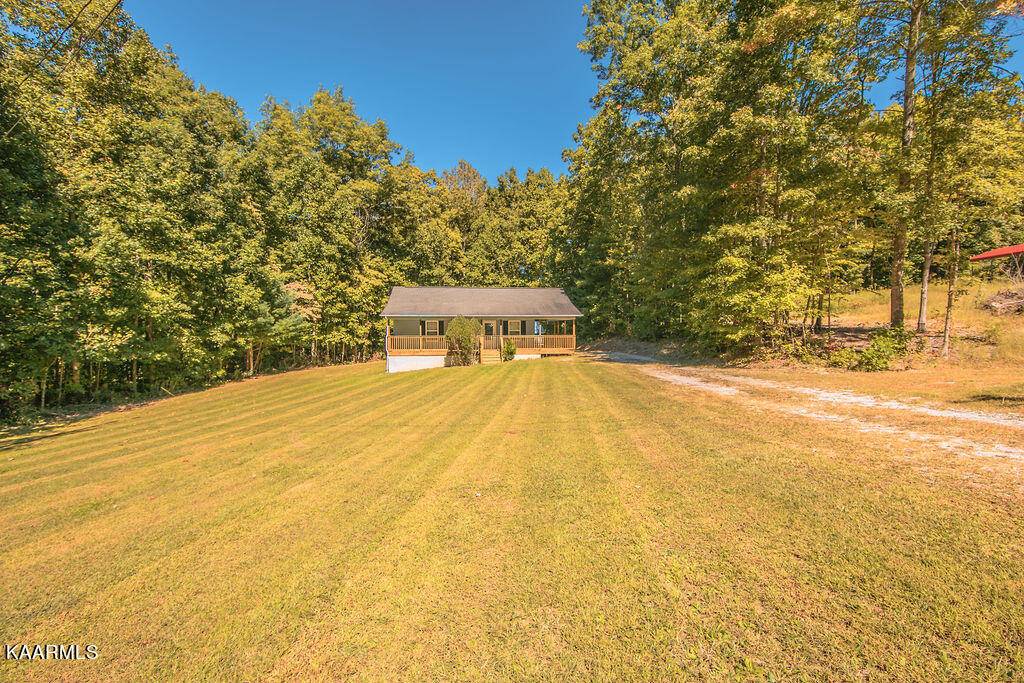 Wartburg, TN 37887,141 Oak Hill DR