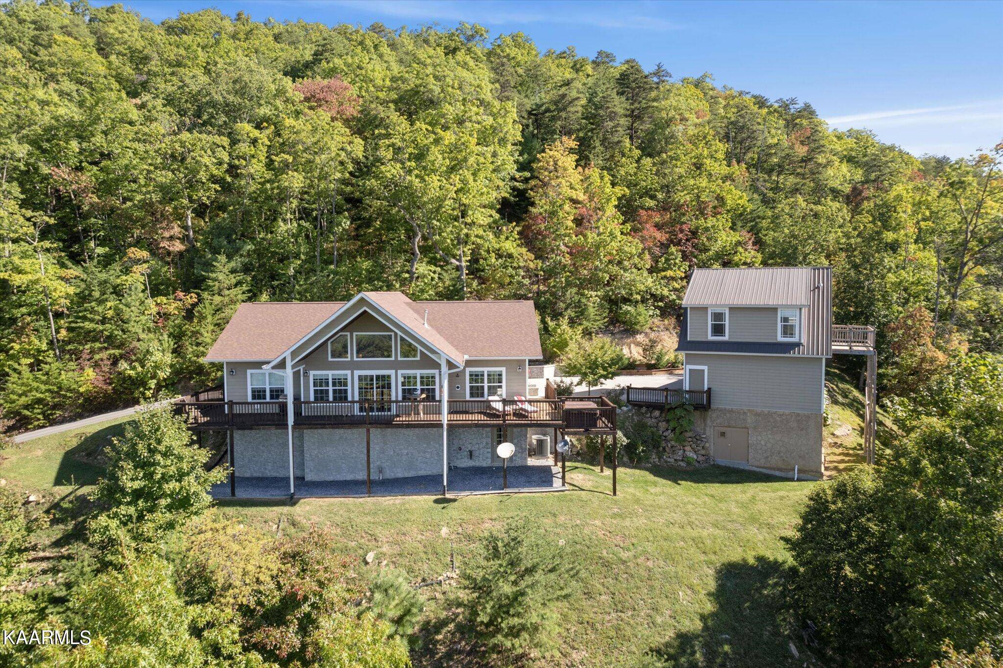 Sevierville, TN 37862,4868 Settlers View LN