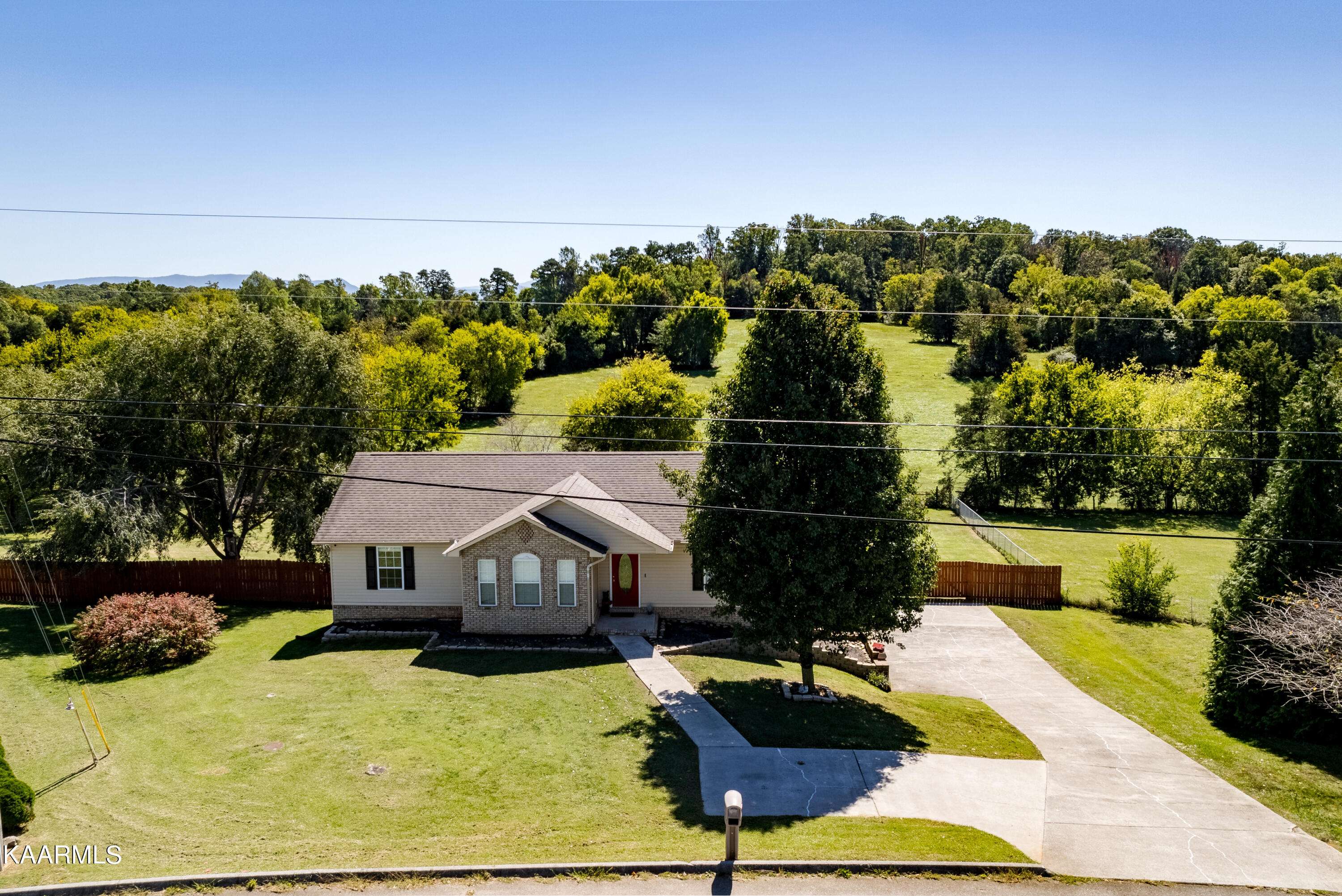 Dandridge, TN 37725,476 Tyler DR