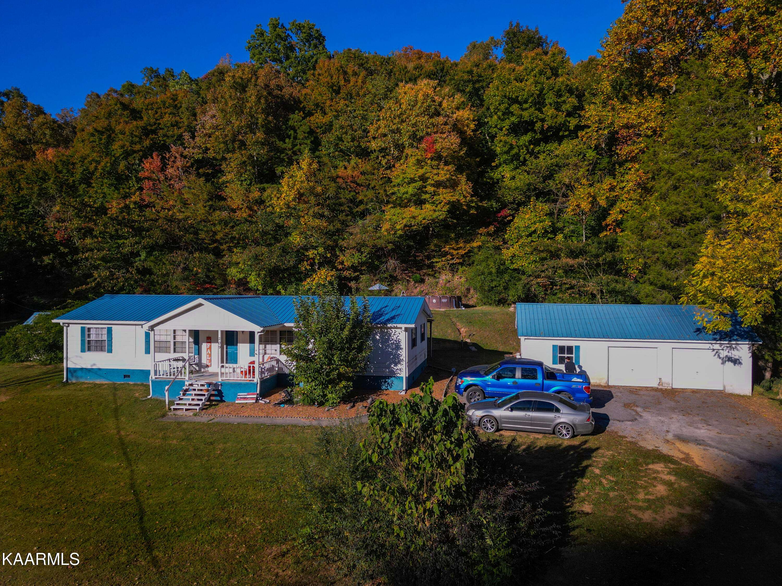 Oliver Springs, TN 37840,209 Charles Butler Rd