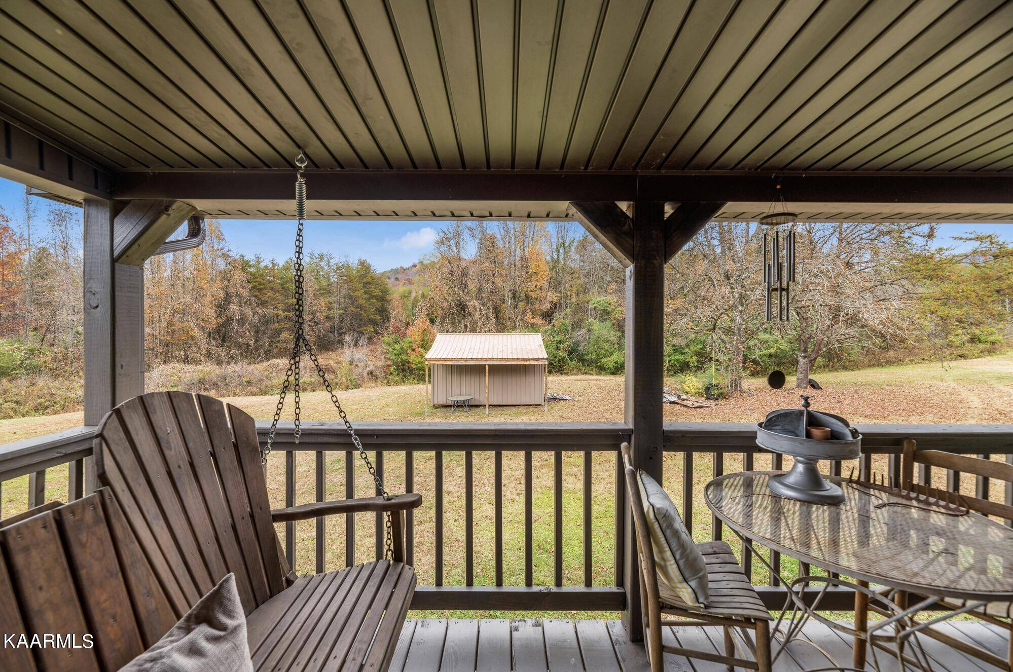 Jellico, TN 37762,269 Hoot Owl Hollow LN