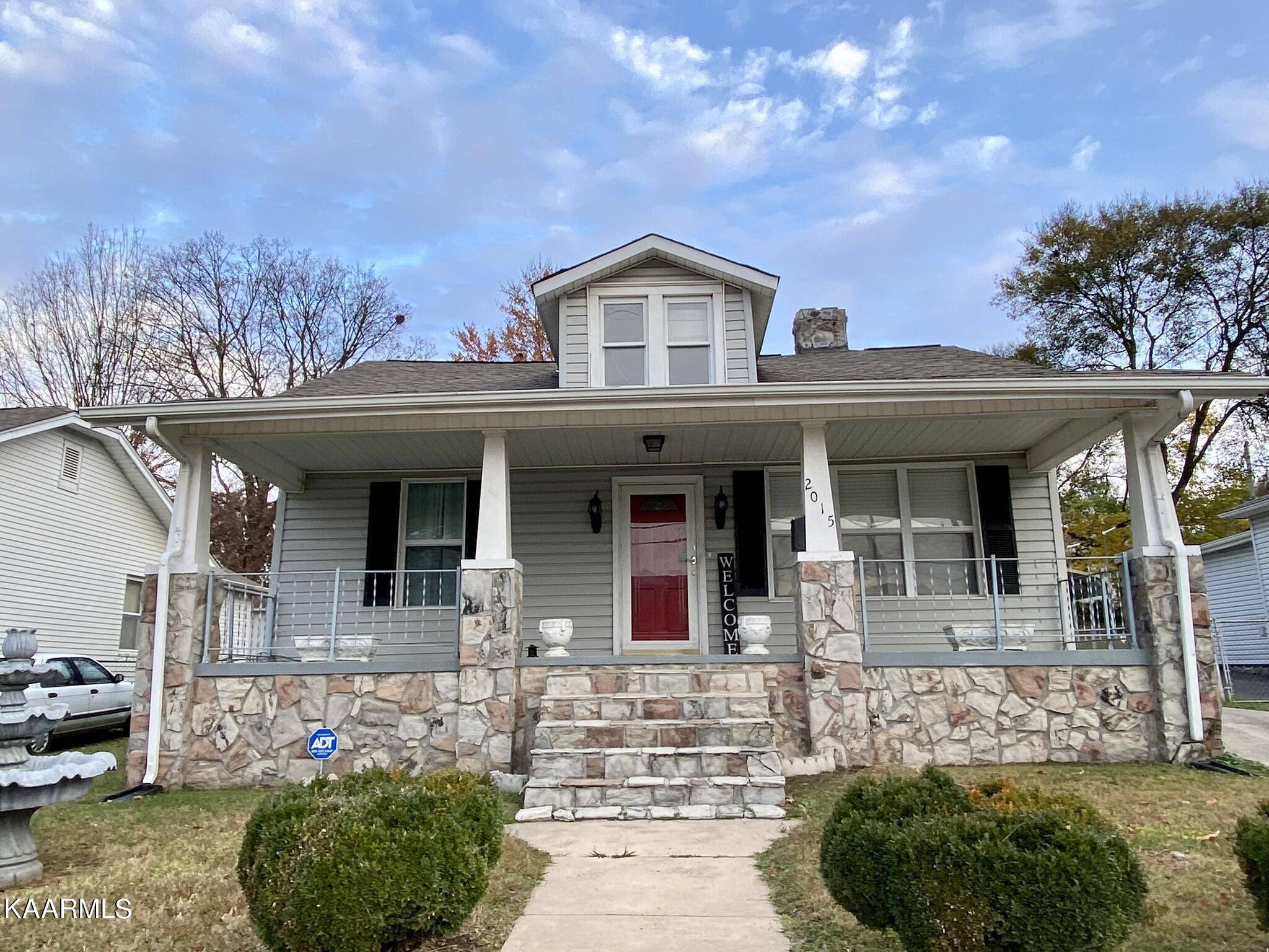Knoxville, TN 37917,2015 Cecil Ave