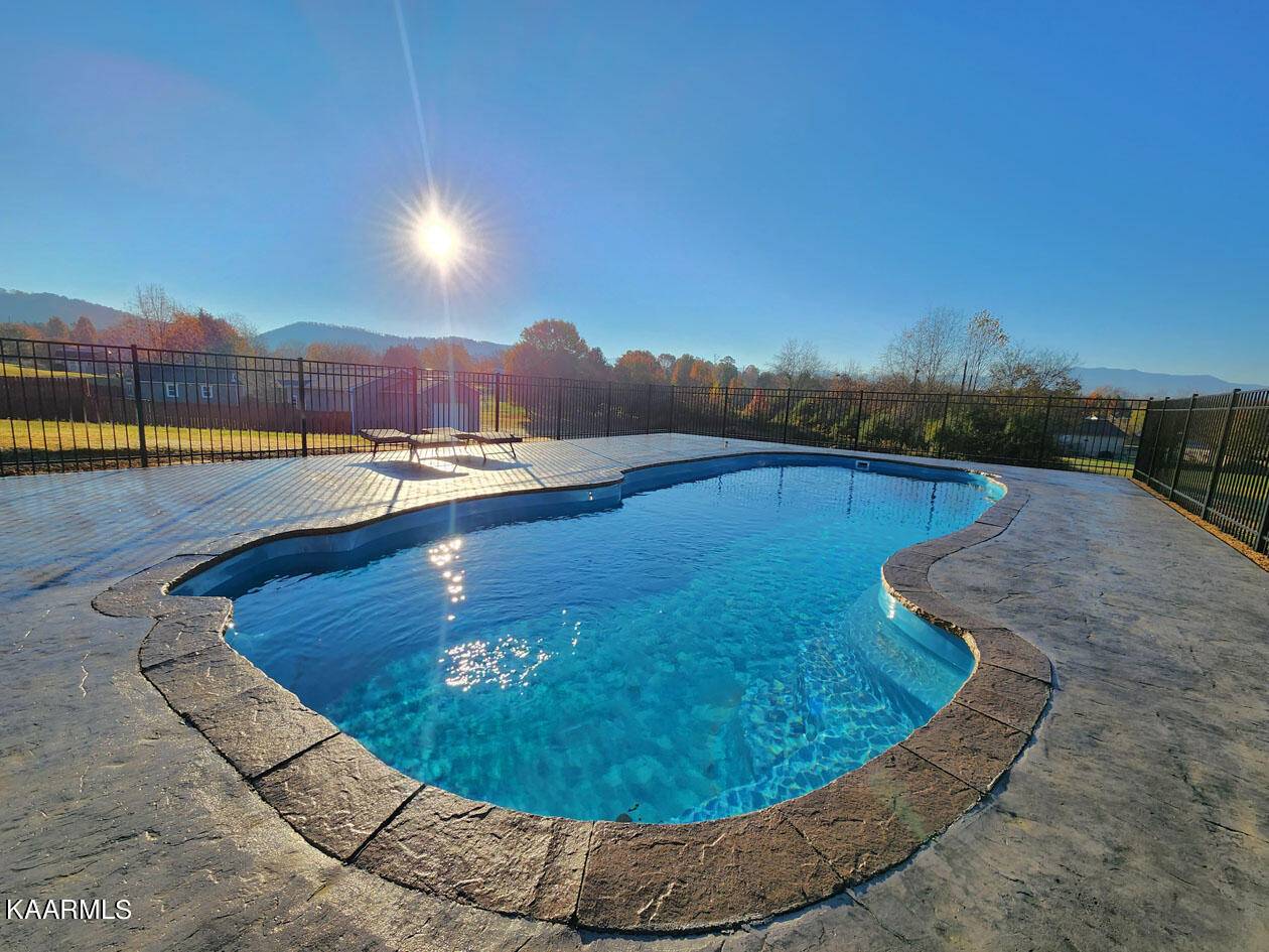 Sevierville, TN 37876,2822 Dalton DR