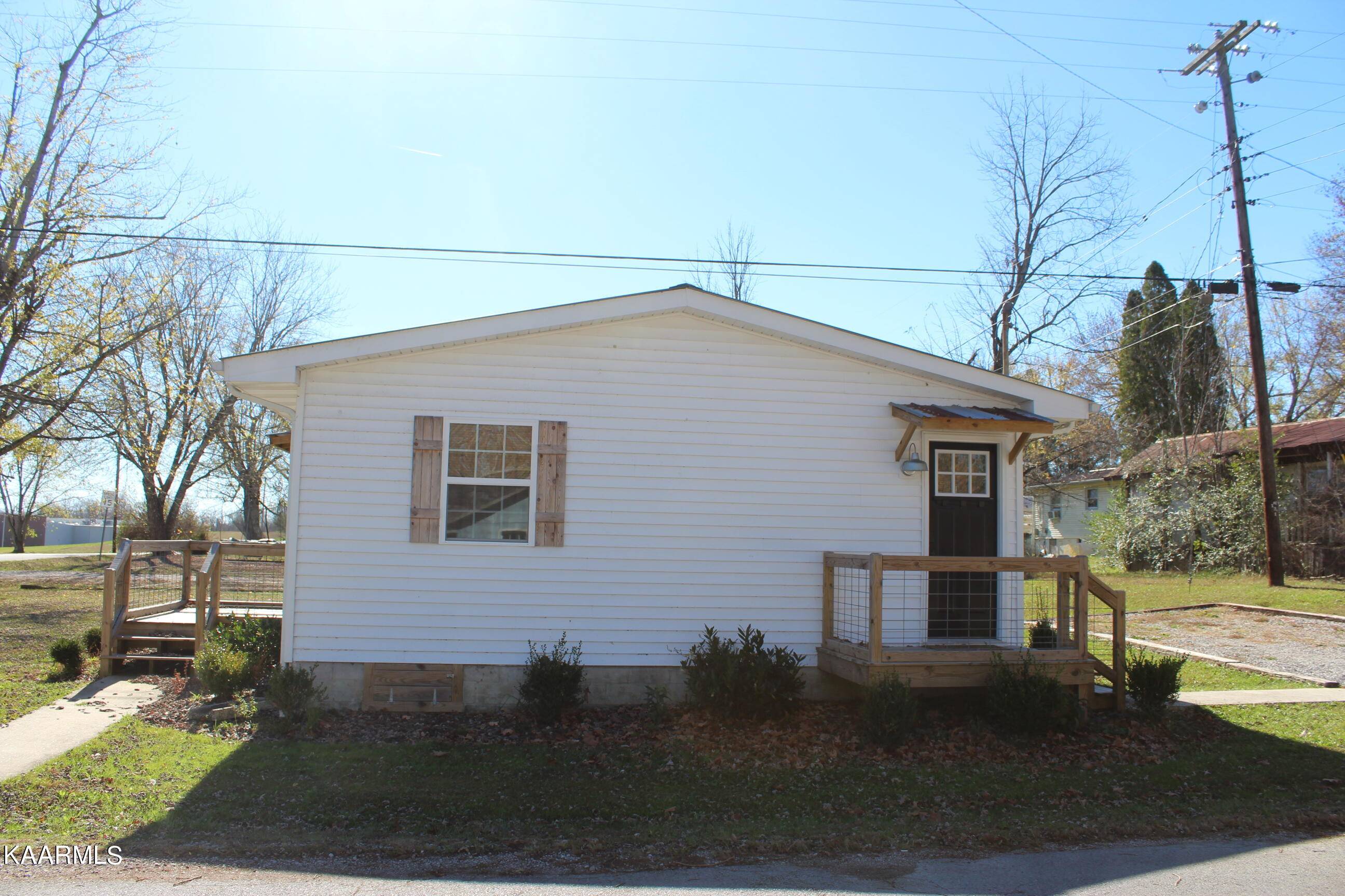 Jamestown, TN 38556,501 Wallace St