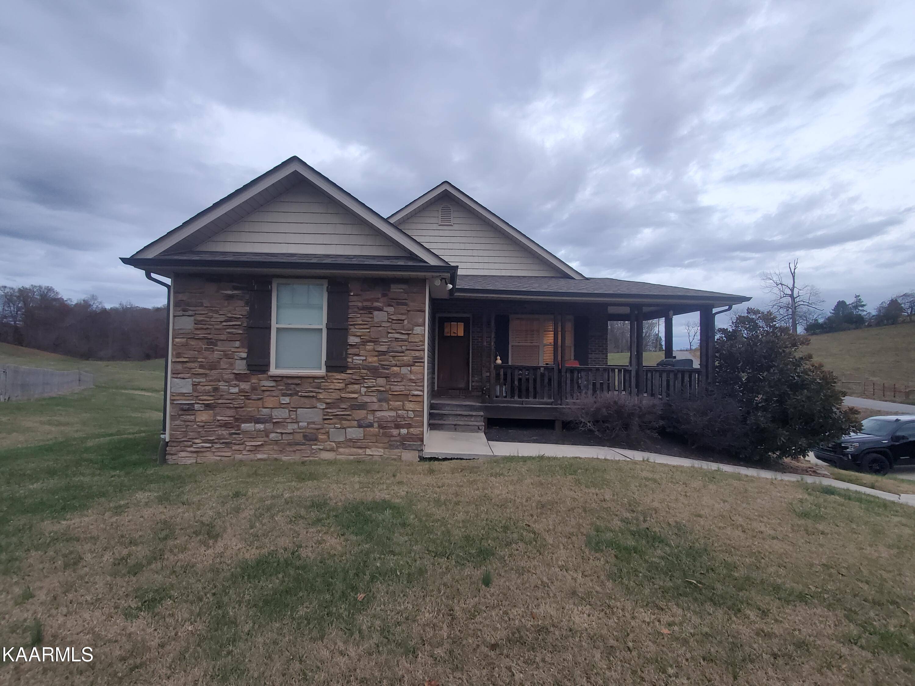 Maynardville, TN 37807,487 Glen Rd