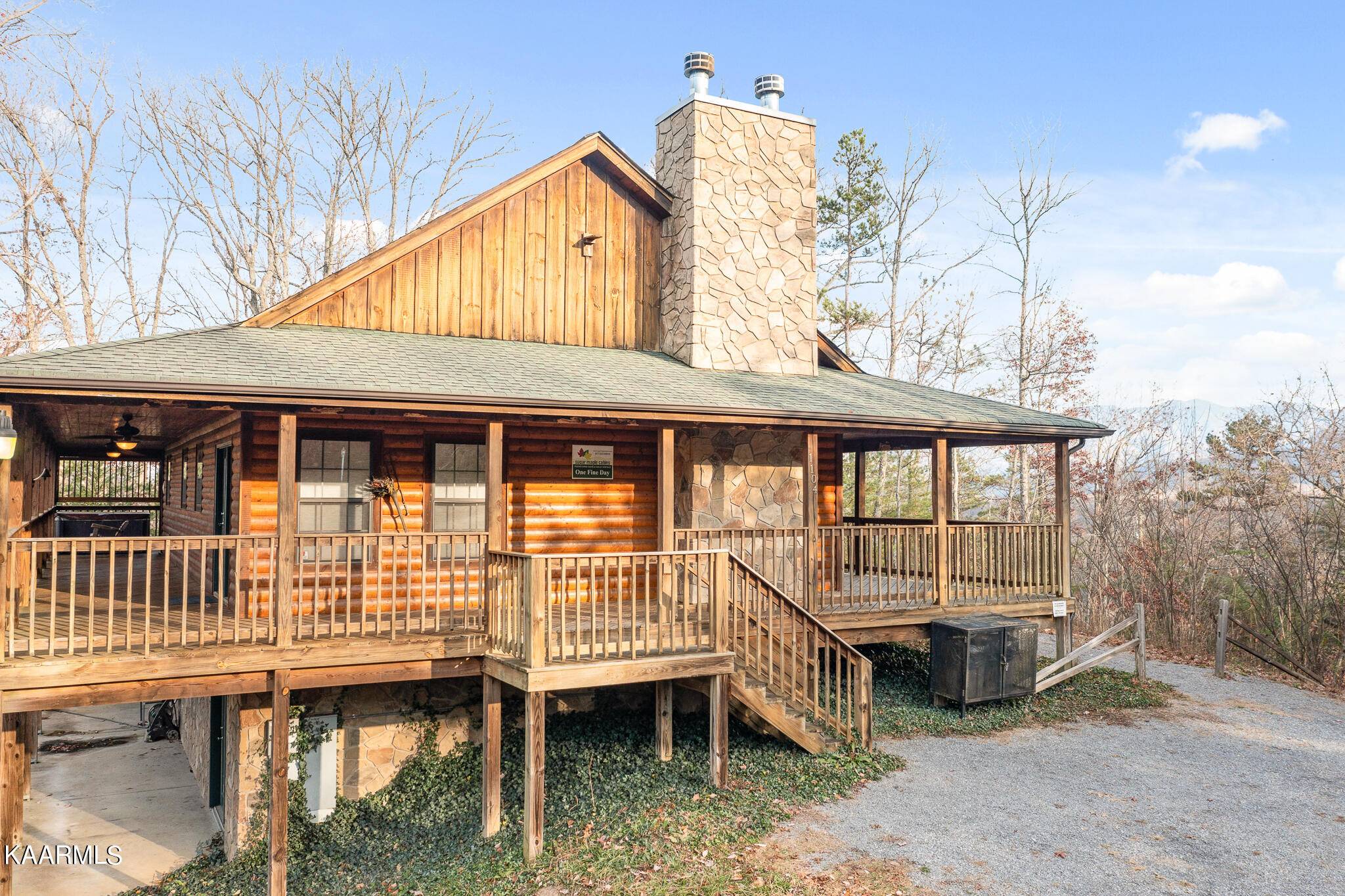 Gatlinburg, TN 37738,1104 Oak Court