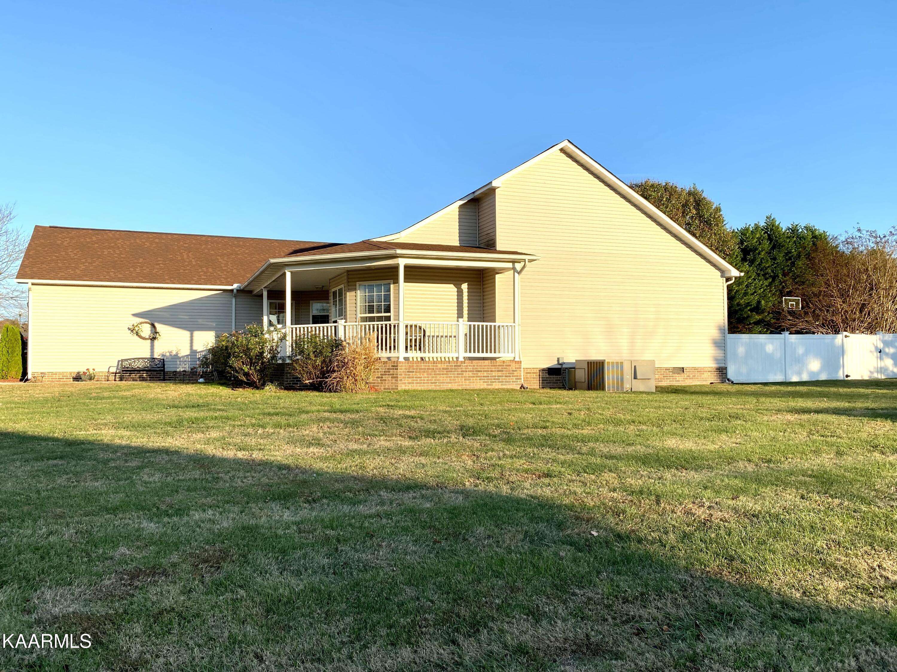 Madisonville, TN 37354,131 Wind Chase DR