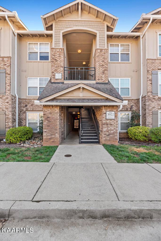 Knoxville, TN 37920,3922 Cherokee Woods WAY #APT 302