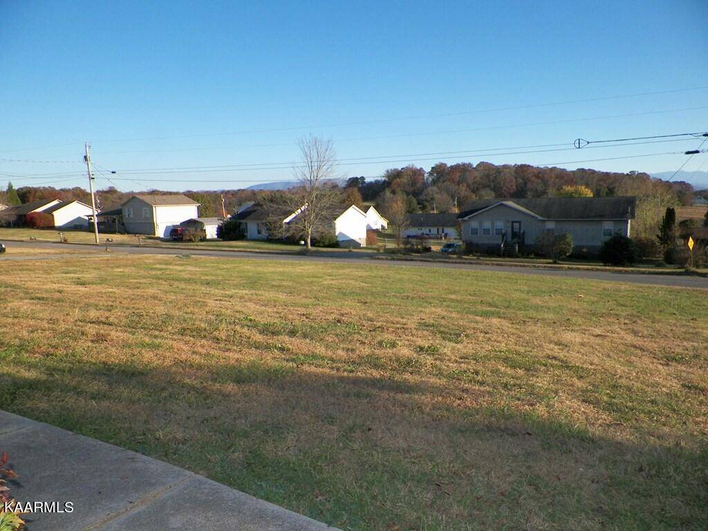 Dandridge, TN 37725,343 St Edward Dr