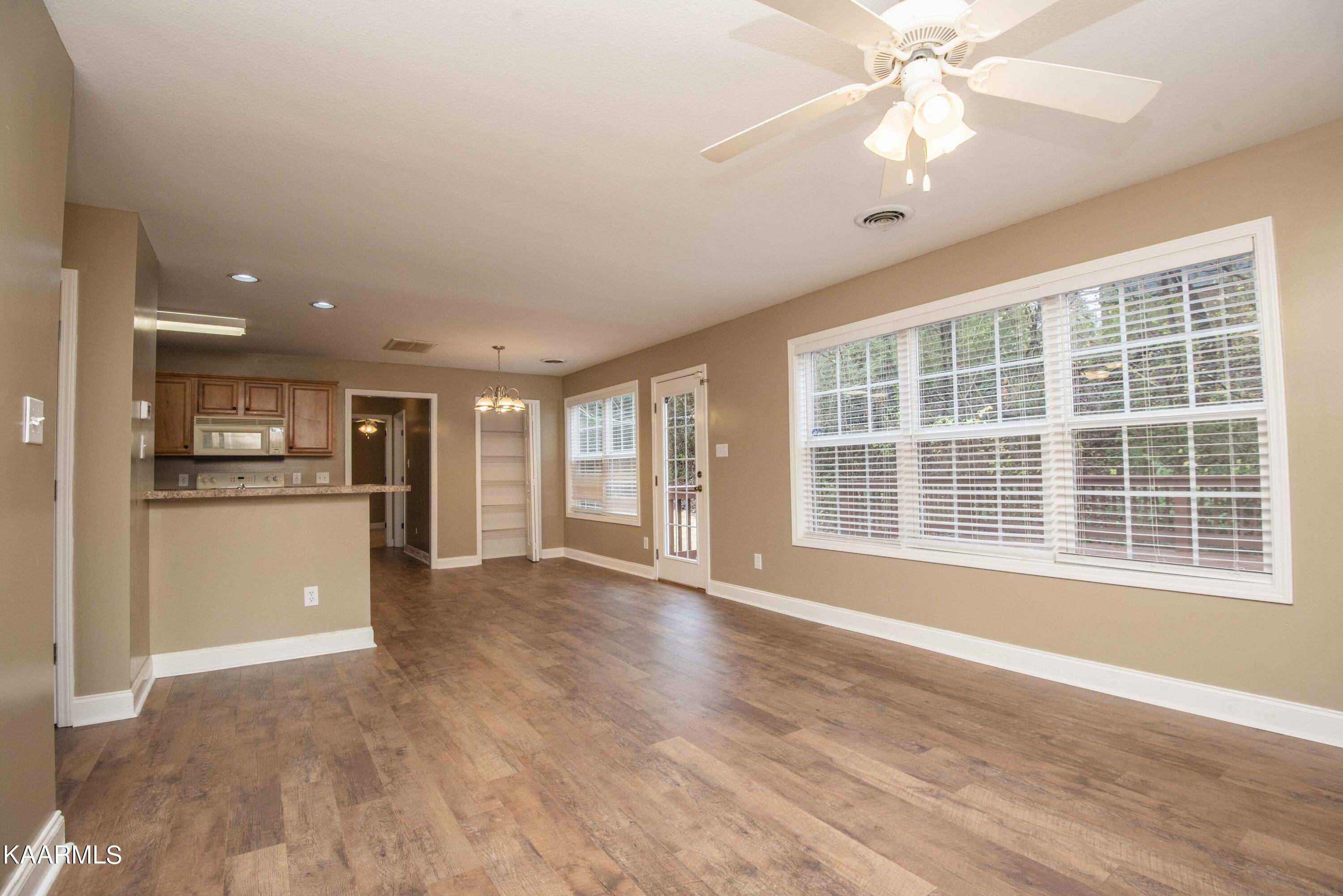 Knoxville, TN 37934,10849 Parkgate LN