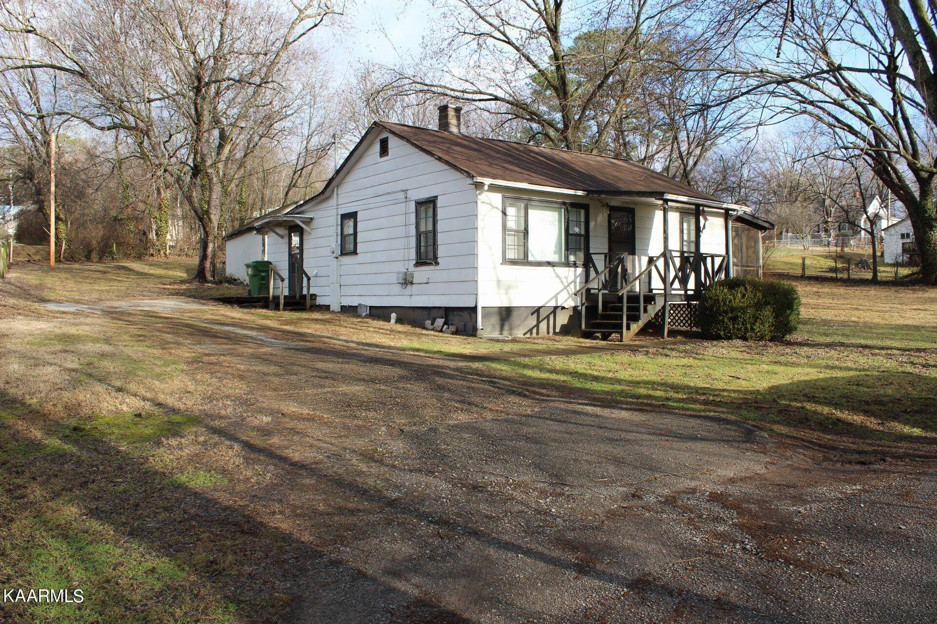 Maryville, TN 37804,612 Short St