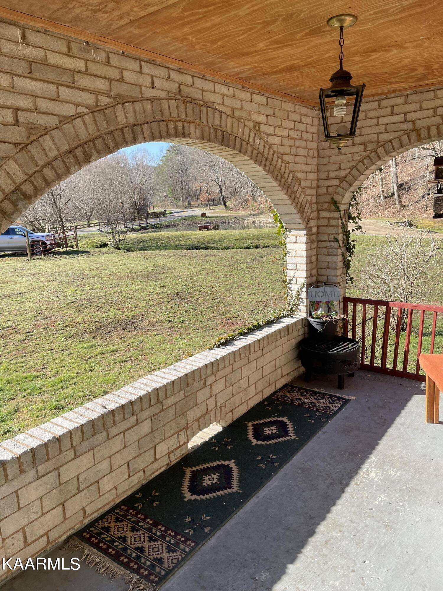 Tellico Plains, TN 37385,13406 TN-68