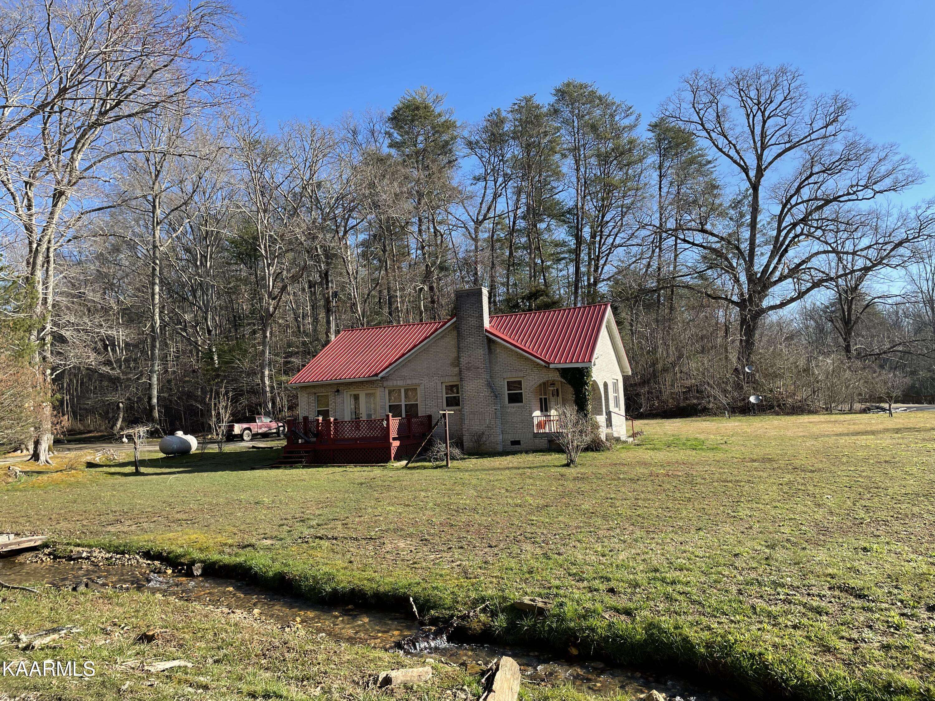 Tellico Plains, TN 37385,13406 TN-68