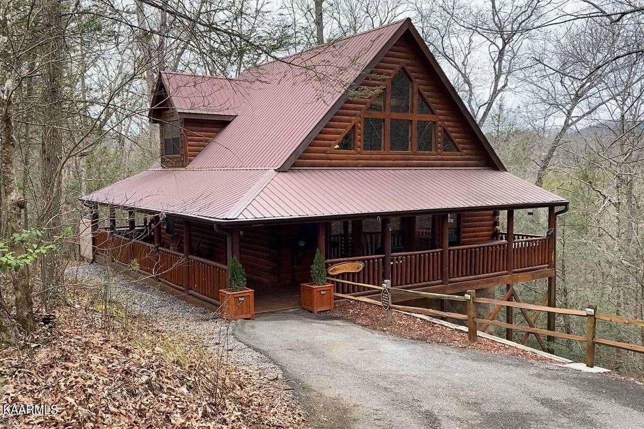 Sevierville, TN 37876,1630 Majestic Oak WAY